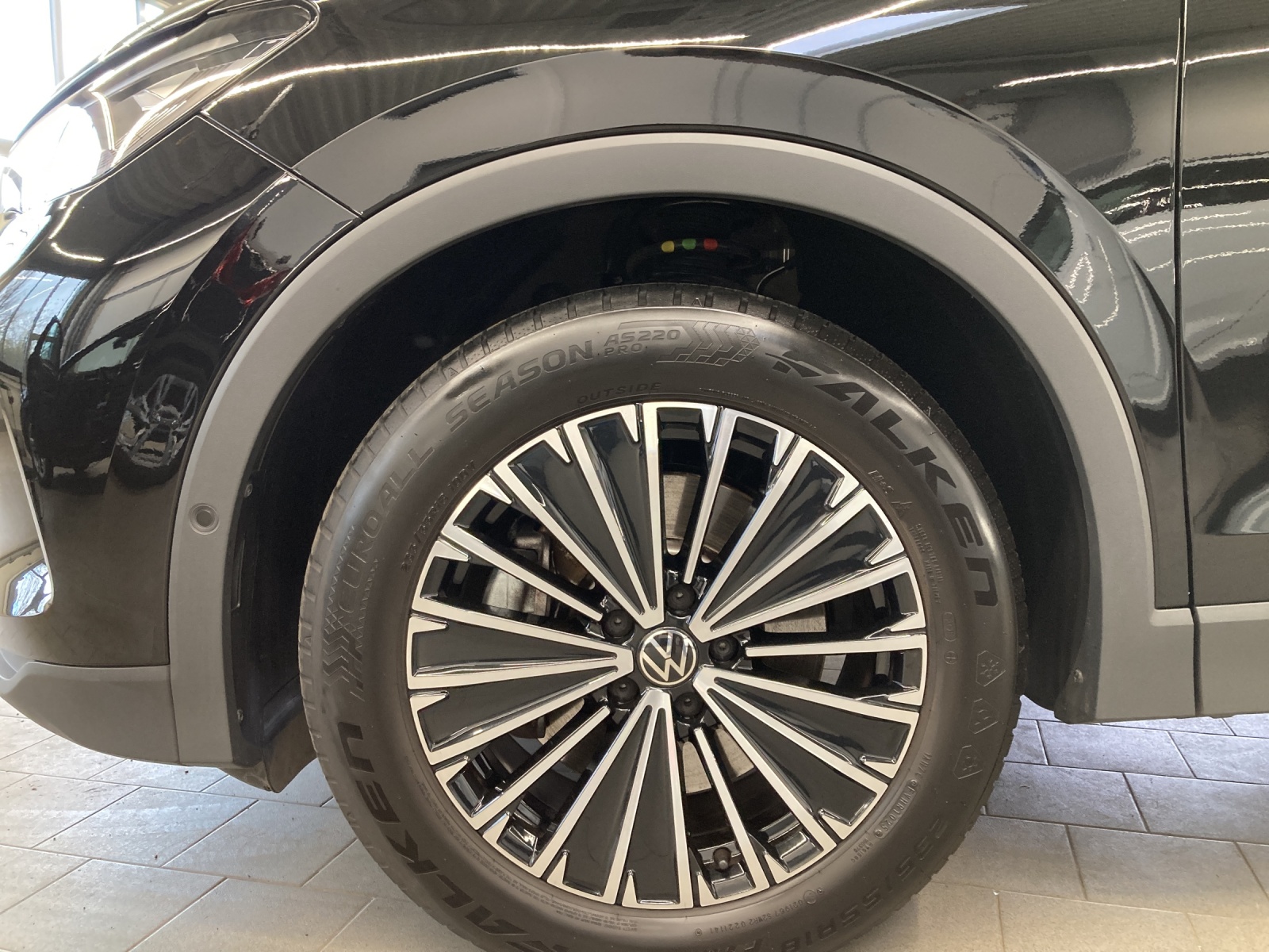 Tiguan TDI DSG Goal IQ-Light HeadUp AHK Kamera