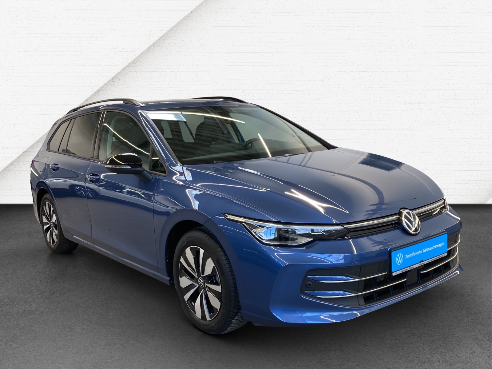 Golf 8 Variant eTSI DSG Goal LED-Plus Navi AHK TravelAssist