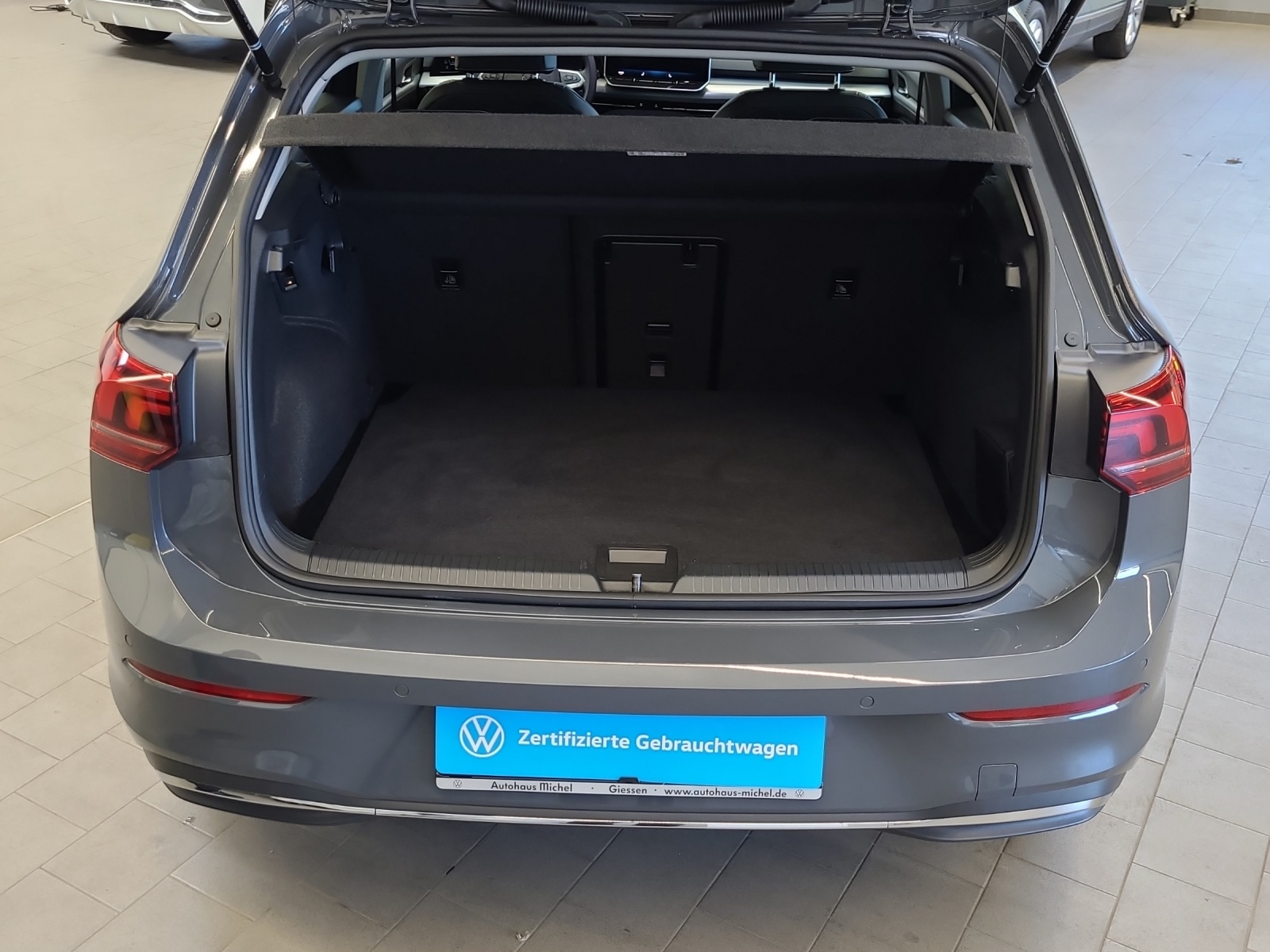 Golf 8 eTSI DSG Goal LED-Plus Navi AHK Kamera