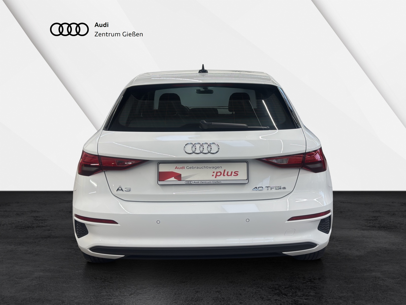 A3 Sportback 40 TFSI e basis B&O smartphine interface