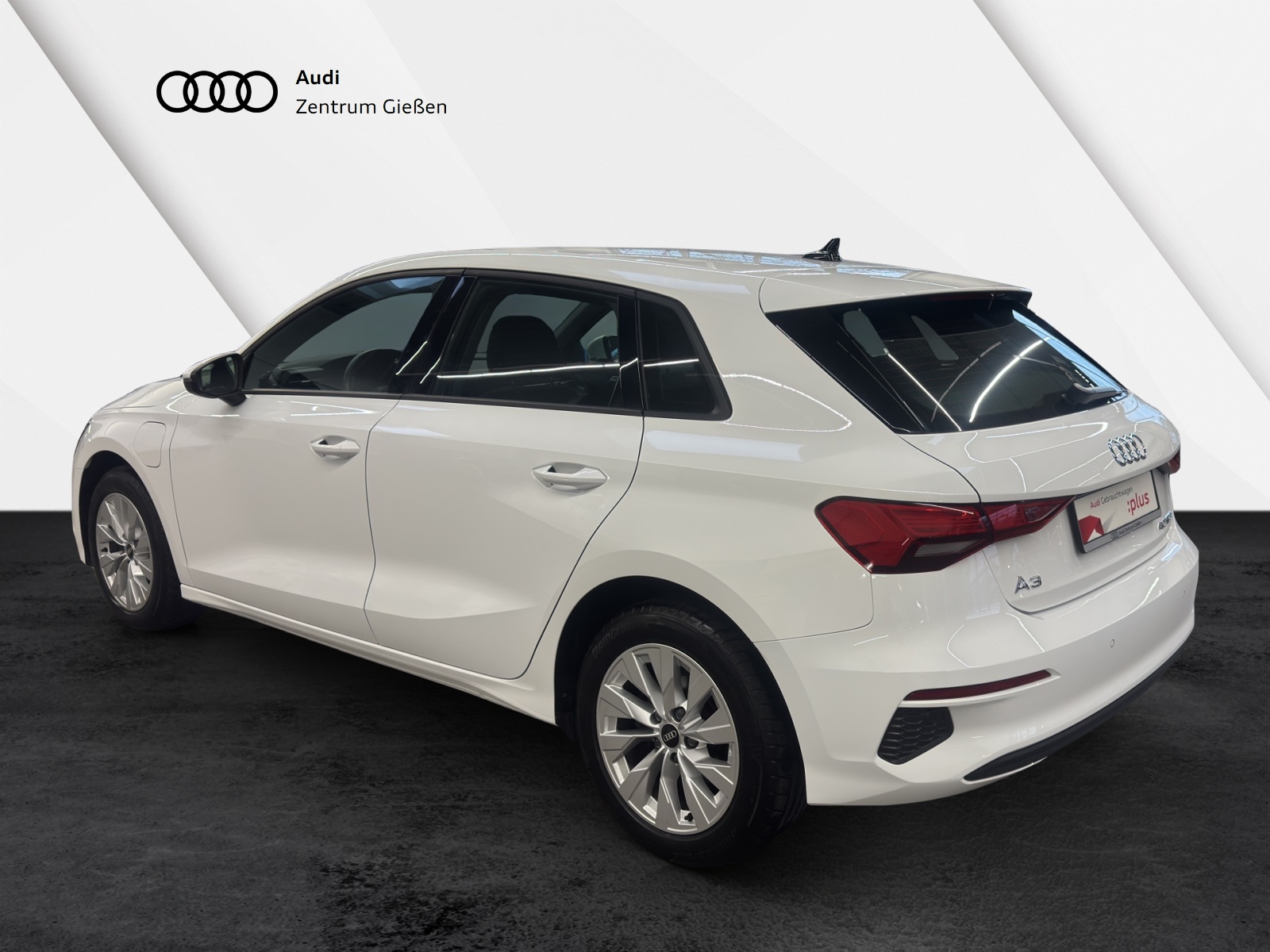 A3 Sportback 40 TFSI e basis B&O smartphine interface