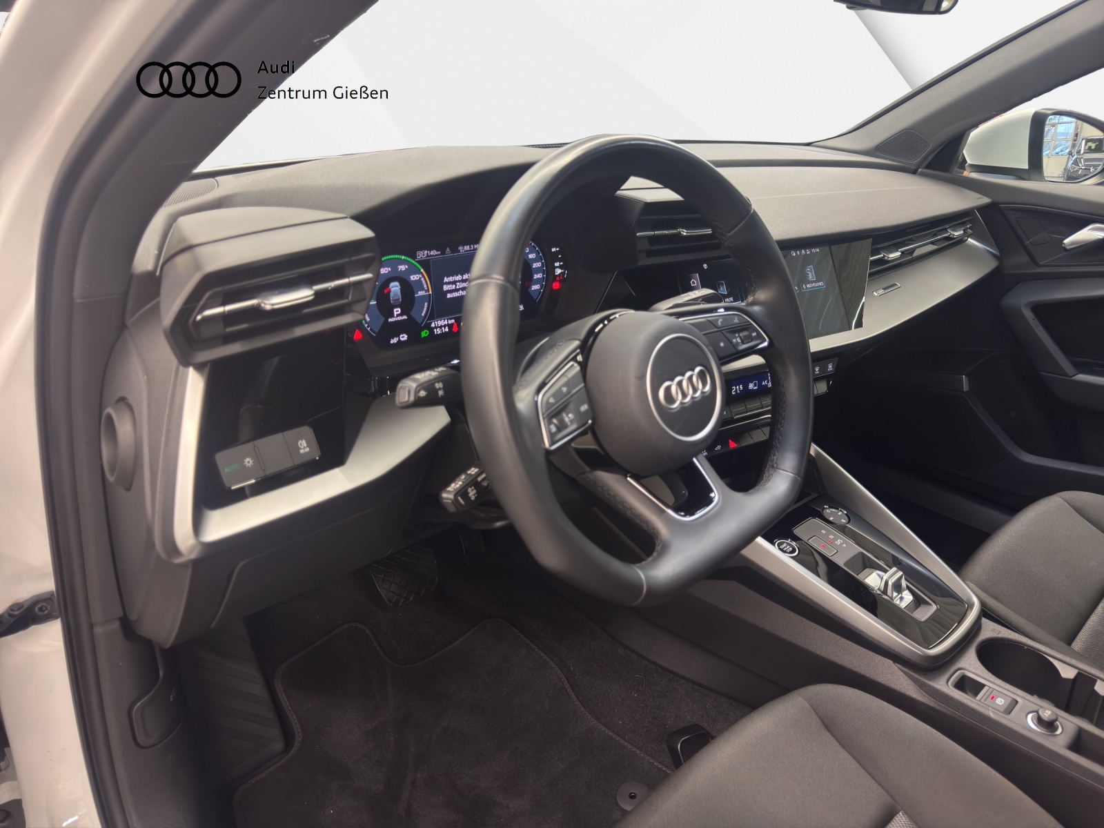 A3 Sportback 40 TFSI e basis B&O smartphine interface