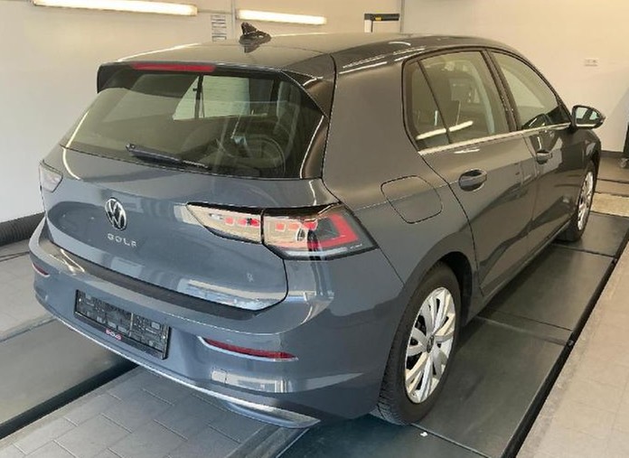 Golf 8 TDI DSG Style IQ-Light HeadUp Standh.AHK