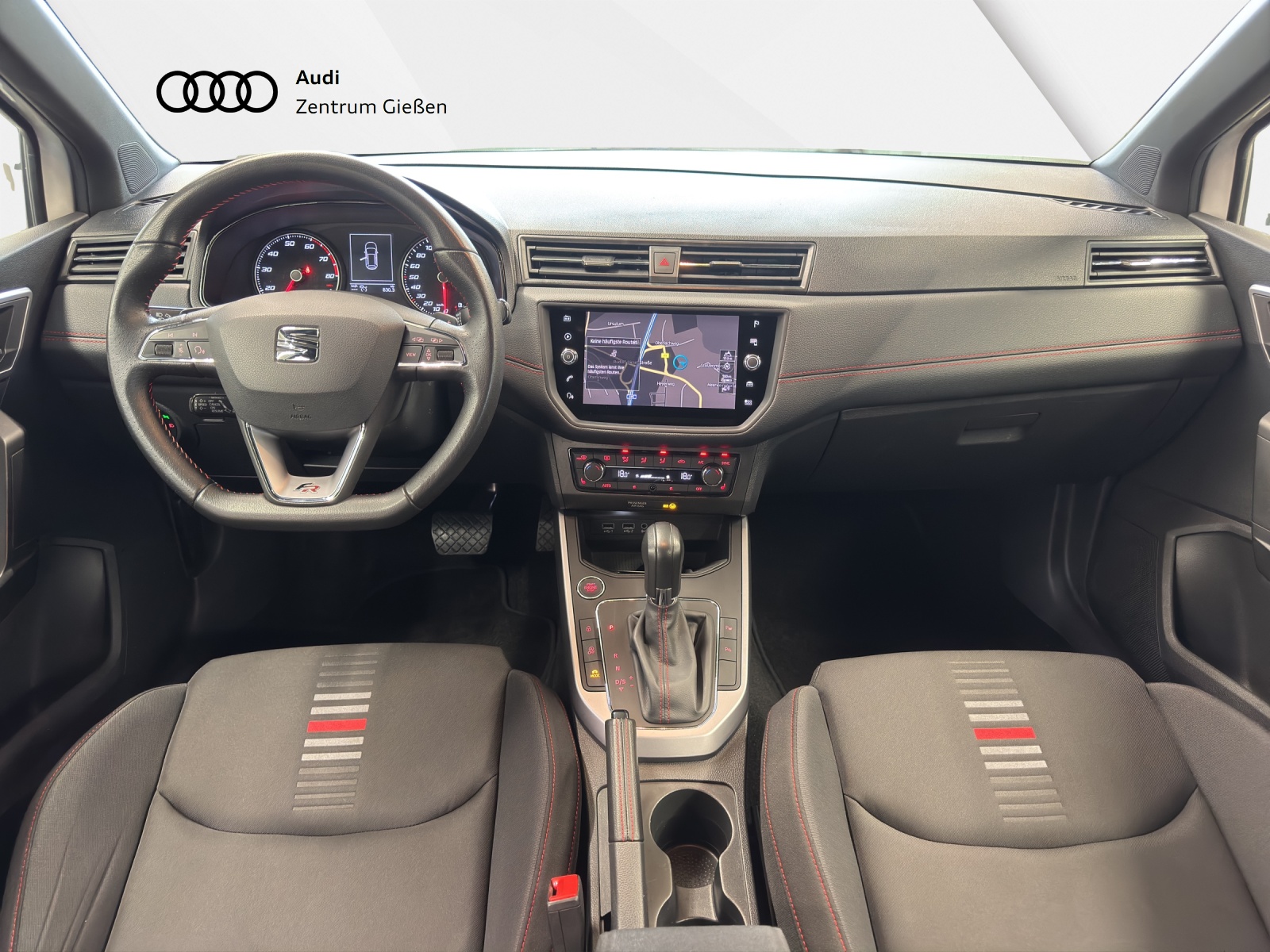 Arona 1.0 TSI DSG FR ACC Navi LED Rückfahrkamera