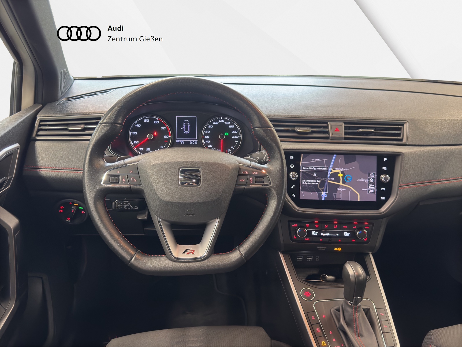 Arona 1.0 TSI DSG FR ACC Navi LED Rückfahrkamera