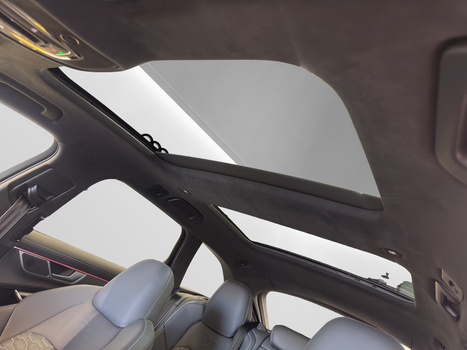 RS 6 Avant TFSI quattro Black Pano B&O HuD AHK 360°Kamera