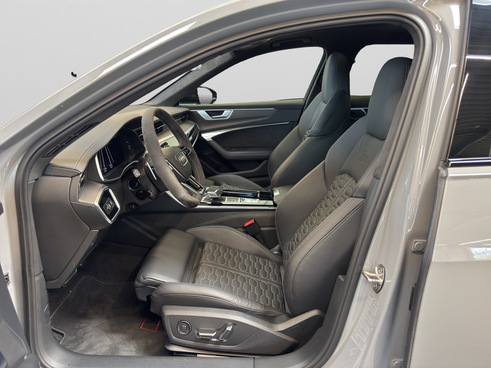 RS 6 Avant TFSI quattro Black Pano B&O HuD AHK 360°Kamera