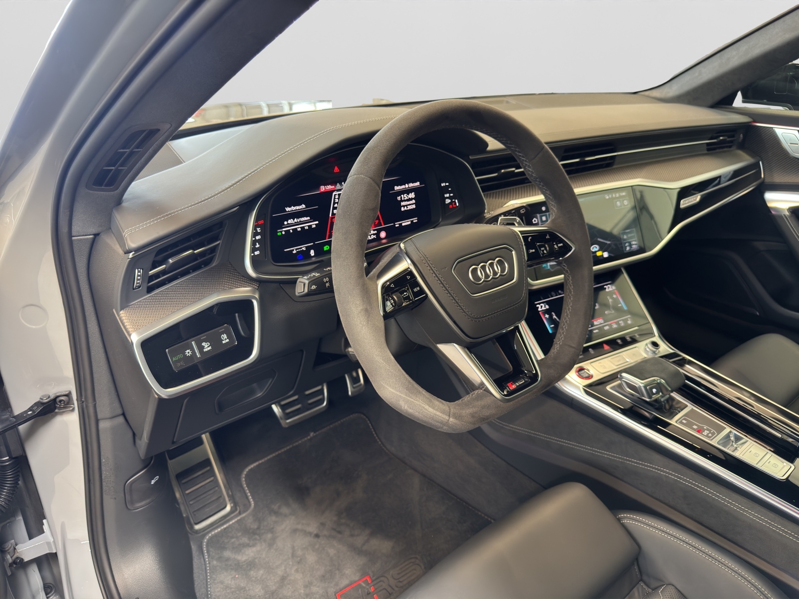 RS 6 Avant TFSI quattro Black Pano B&O HuD AHK 360°Kamera