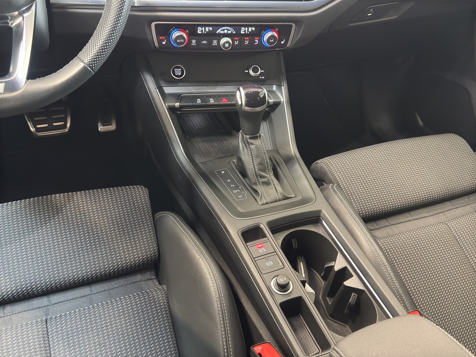 Q3 35 TDI S-tronic S line Black Kamera Navi LED