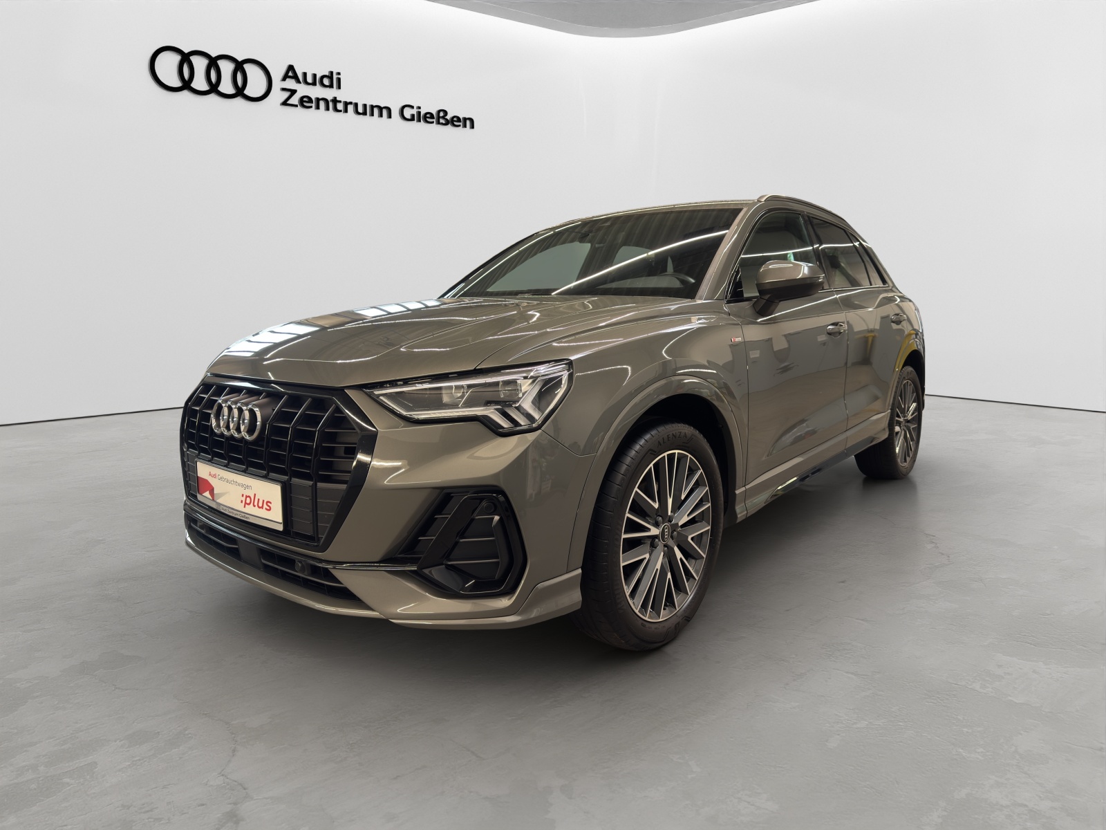 Q3 35 TDI S-tronic S line Black Kamera Navi LED