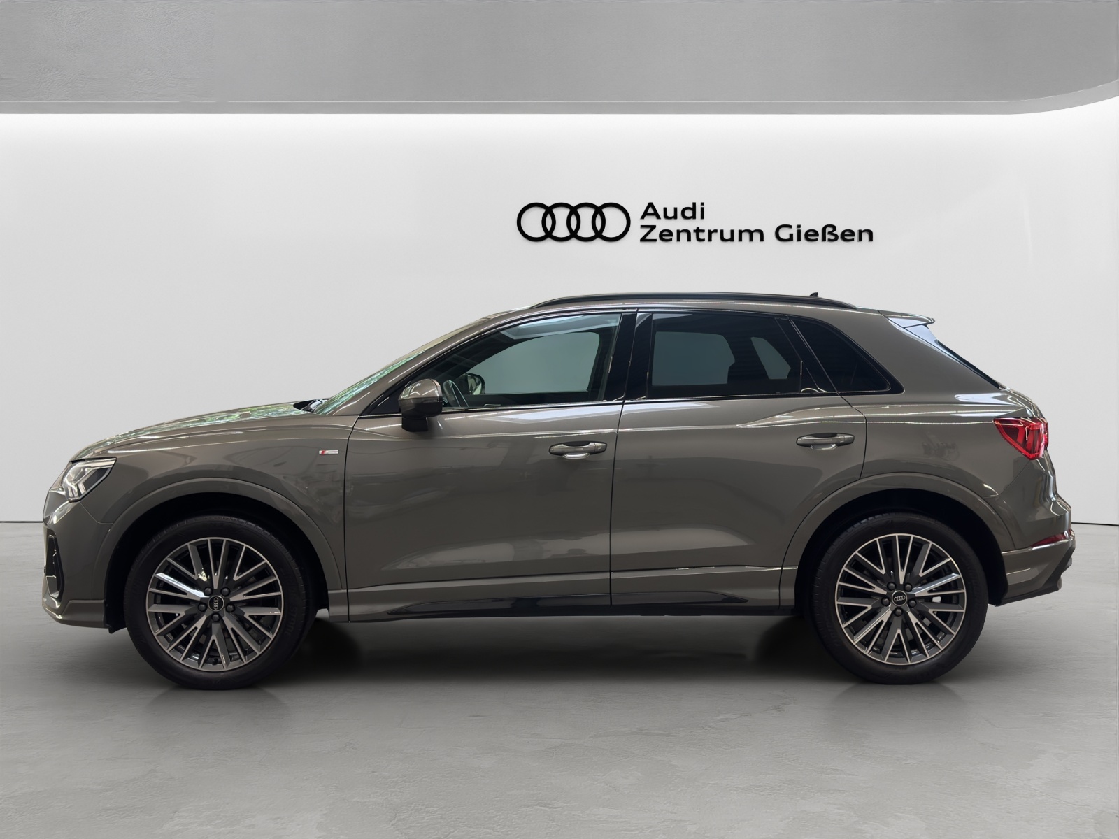 Q3 35 TDI S-tronic S line Black Kamera Navi LED