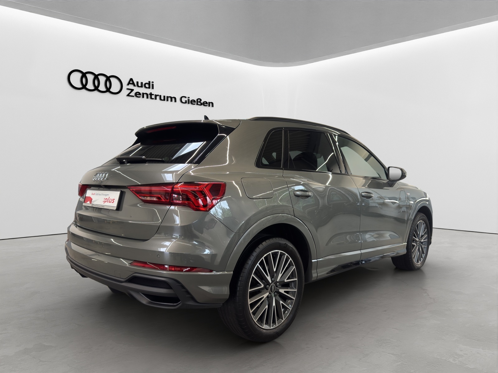 Q3 35 TDI S-tronic S line Black Kamera Navi LED