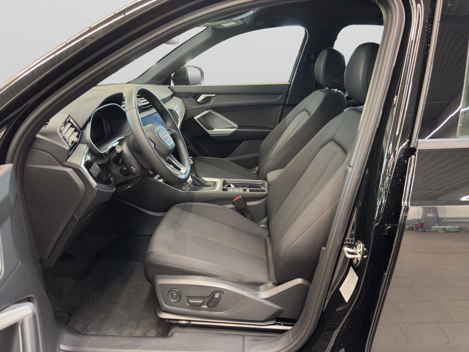 Q3 35 TFSI S-tronic advanced Navi ACC Kamera
