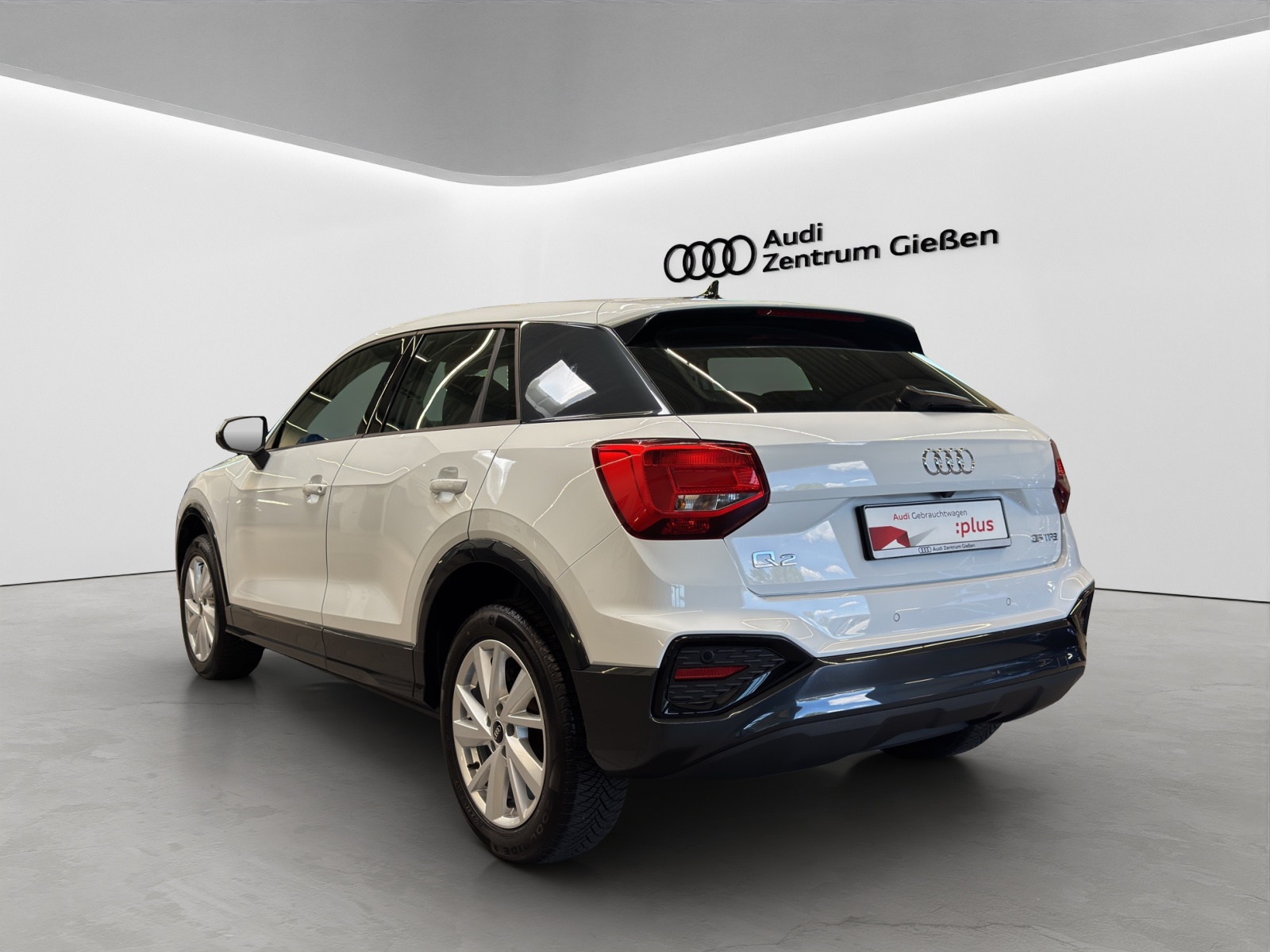 Q2 35 TFSI S-tronic advanced black ACC Navi LED Rückfahrkamera
