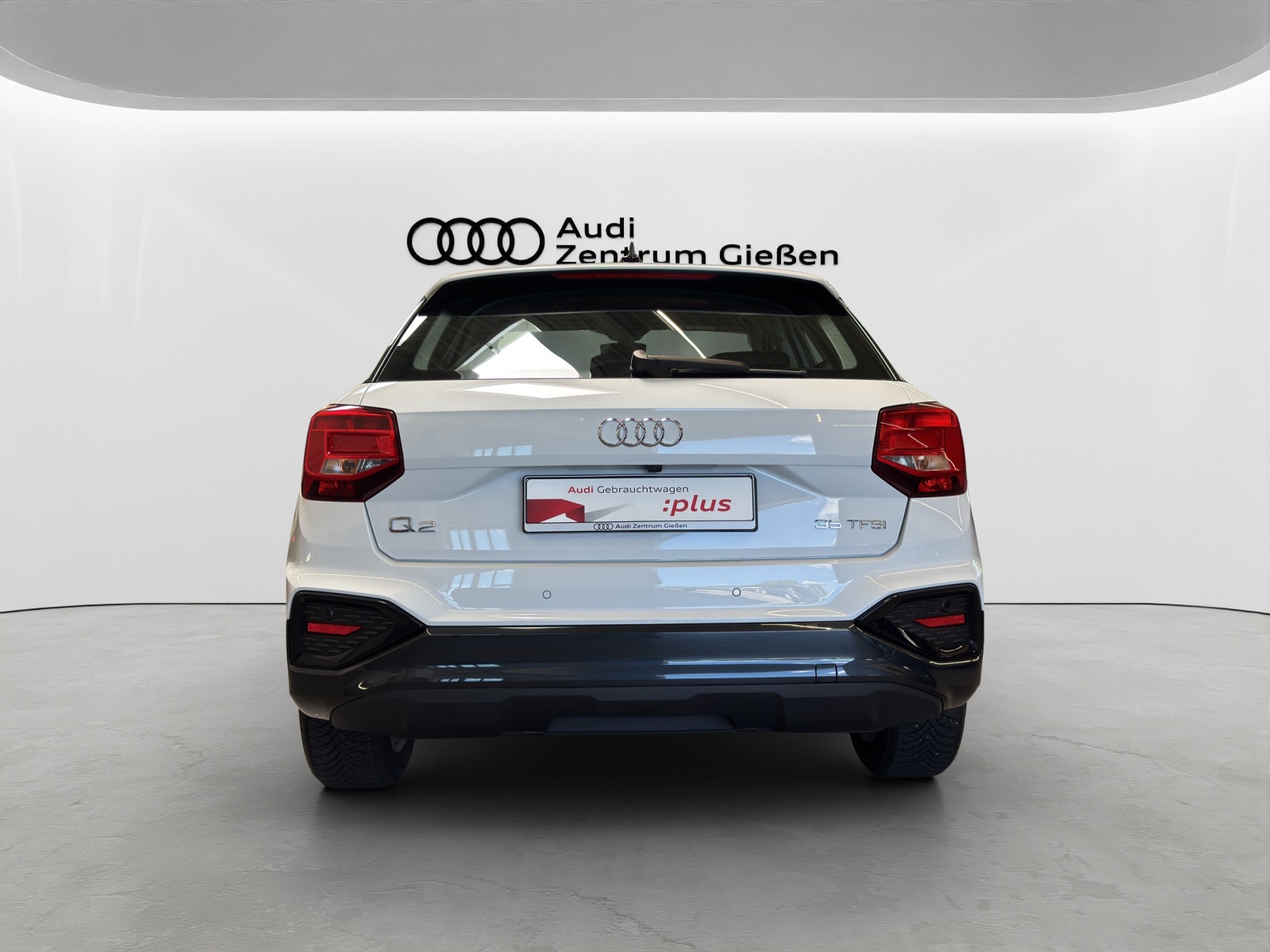 Q2 35 TFSI S-tronic advanced black ACC Navi LED Rückfahrkamera