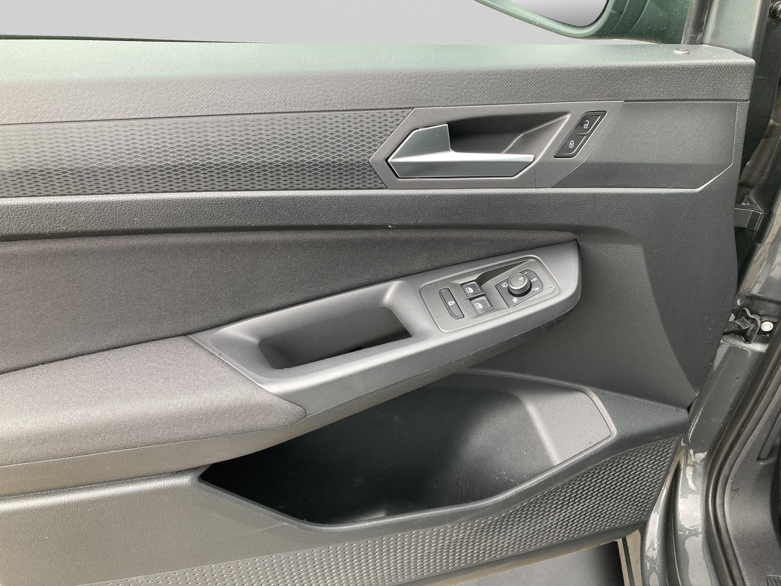 Caddy Life 1.5 TSI DSG GRA LED Navi PDC Climatronik