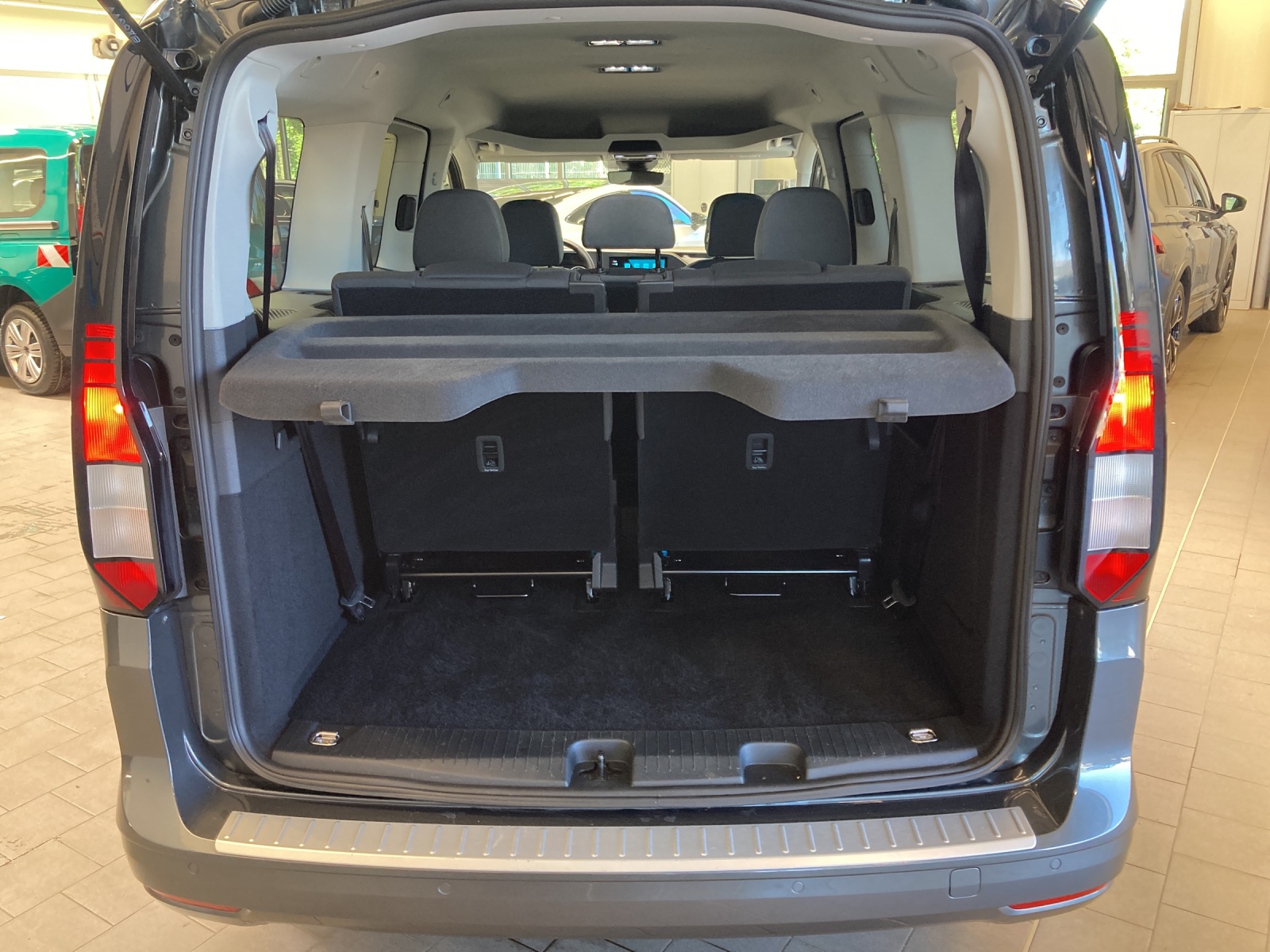 Caddy TSI DSG Life Maxi LED Navi Parkassist