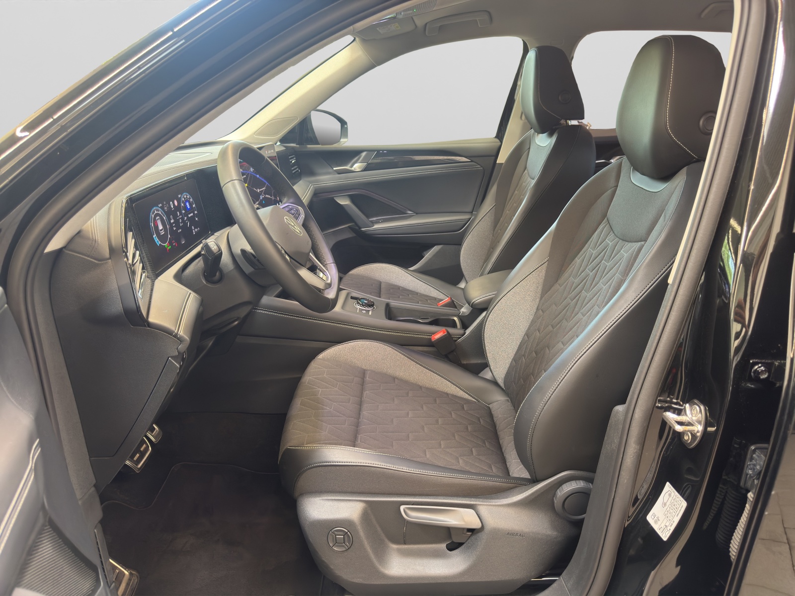 Tiguan eTSI DSG Goal LED-Plus TravelAssist AHK Navi