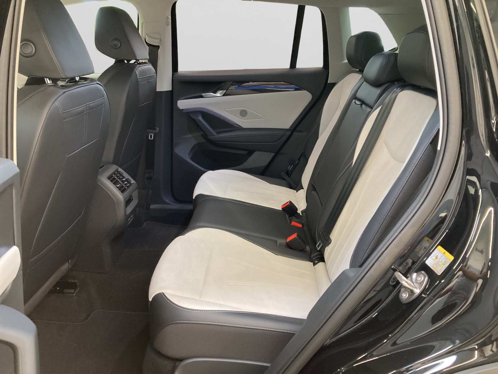 Tiguan TDI DSG Elegance IQ-Light HeadUp AHK