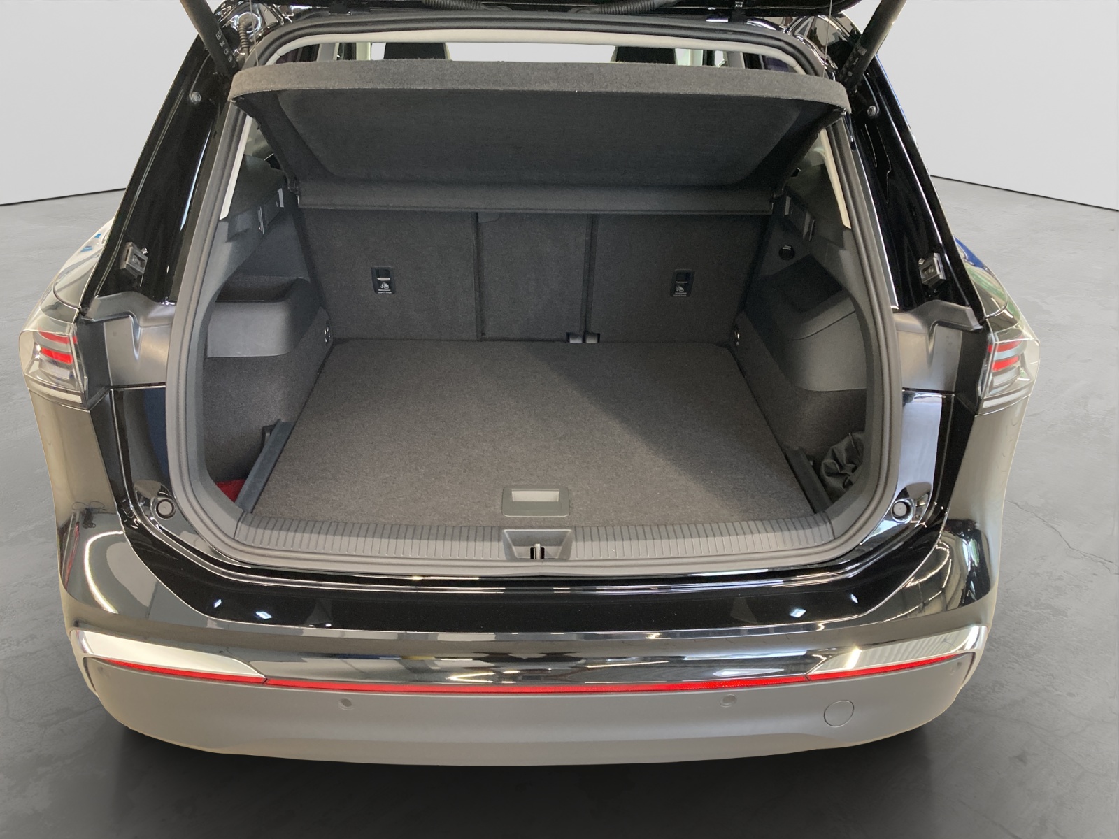 Tiguan TDI DSG Elegance IQ-Light HeadUp AHK