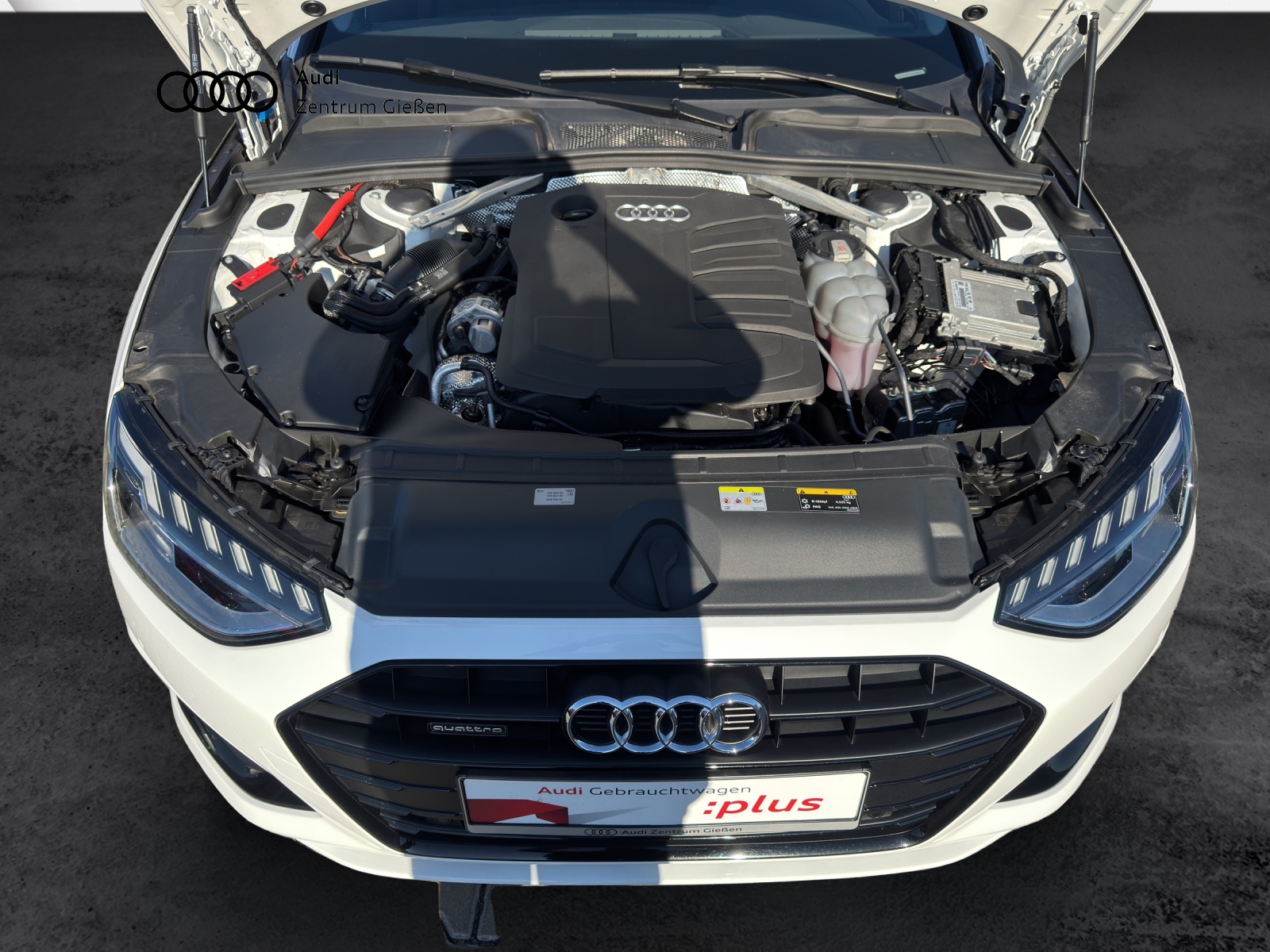 A4 Avant 40 TDI quattro advanced black AHK Navi Assistenzpaket