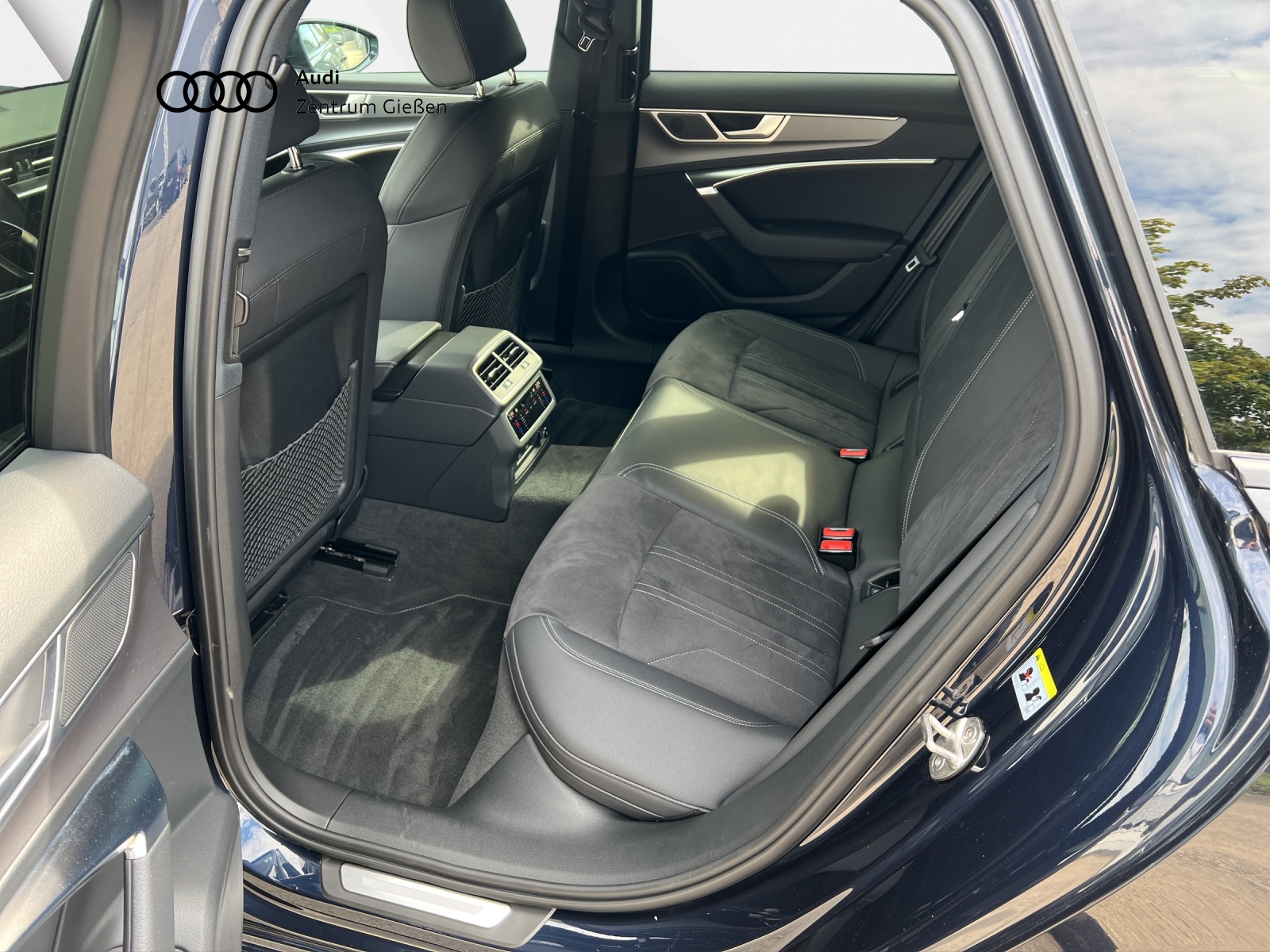 A6 Avant 40 TDI quattro advanced AHK Matrix HuD 360°Kamera