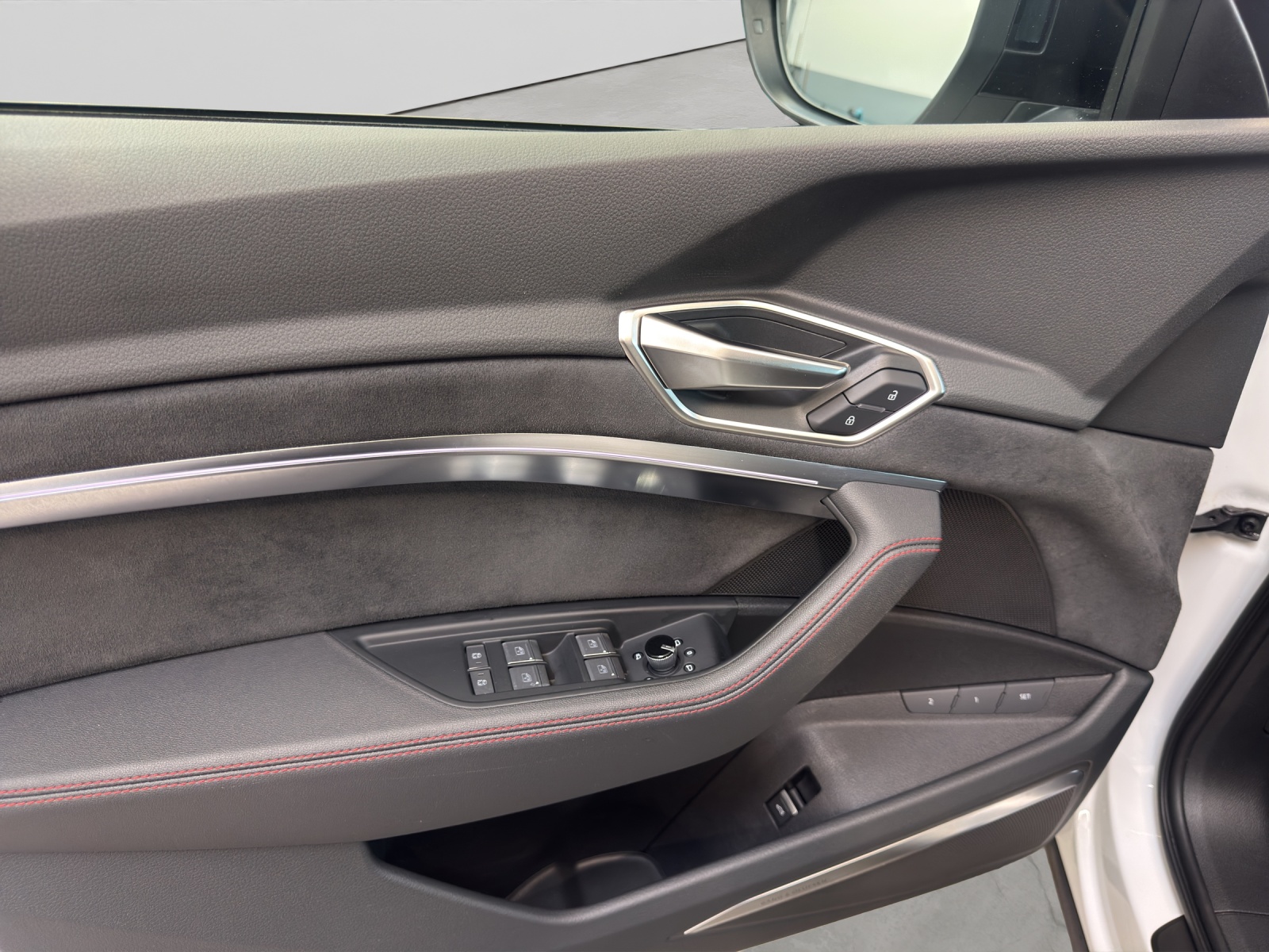 Q8 e-tron Sportback 55 quattro S line Black B&O Matrix Pano AHK
