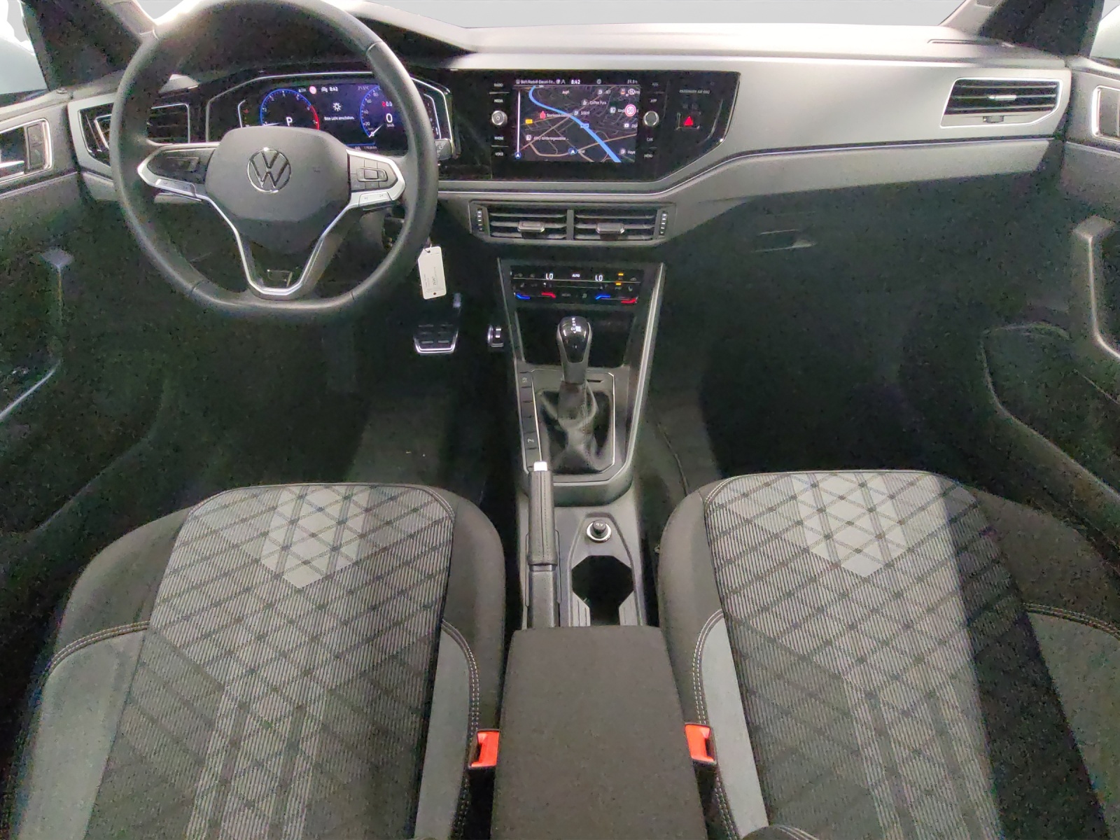 Taigo TSI DSG R-Line IQ-Light ACC Navi AHK Kamera