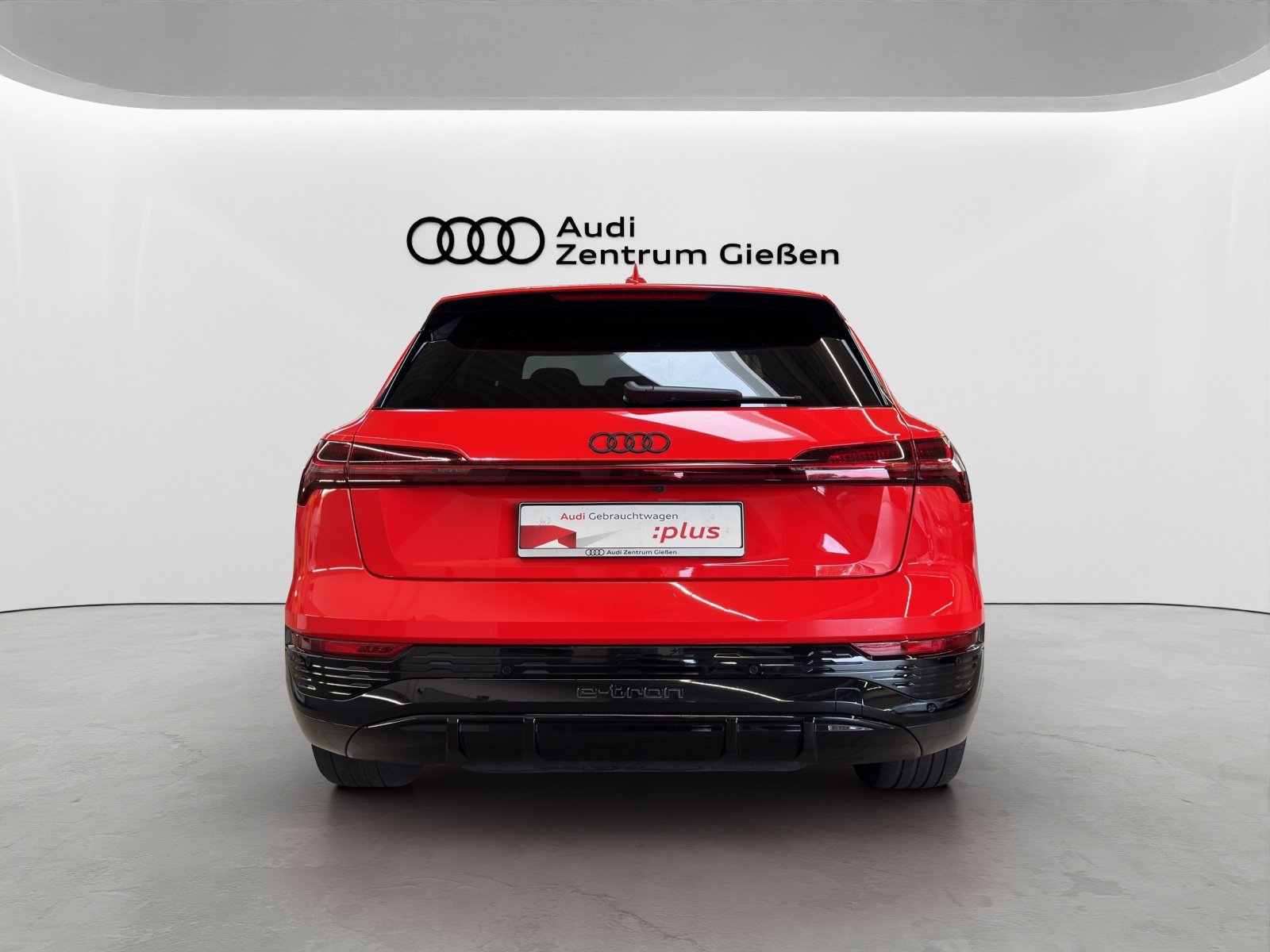 Q8 e-tron 55 quattro S line Black B&O Pano Matrix-LED