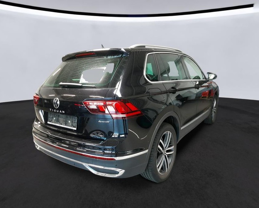Tiguan TSI DSG 4Motion Elegance Matrix-LED Panodach AHK ACC Navi