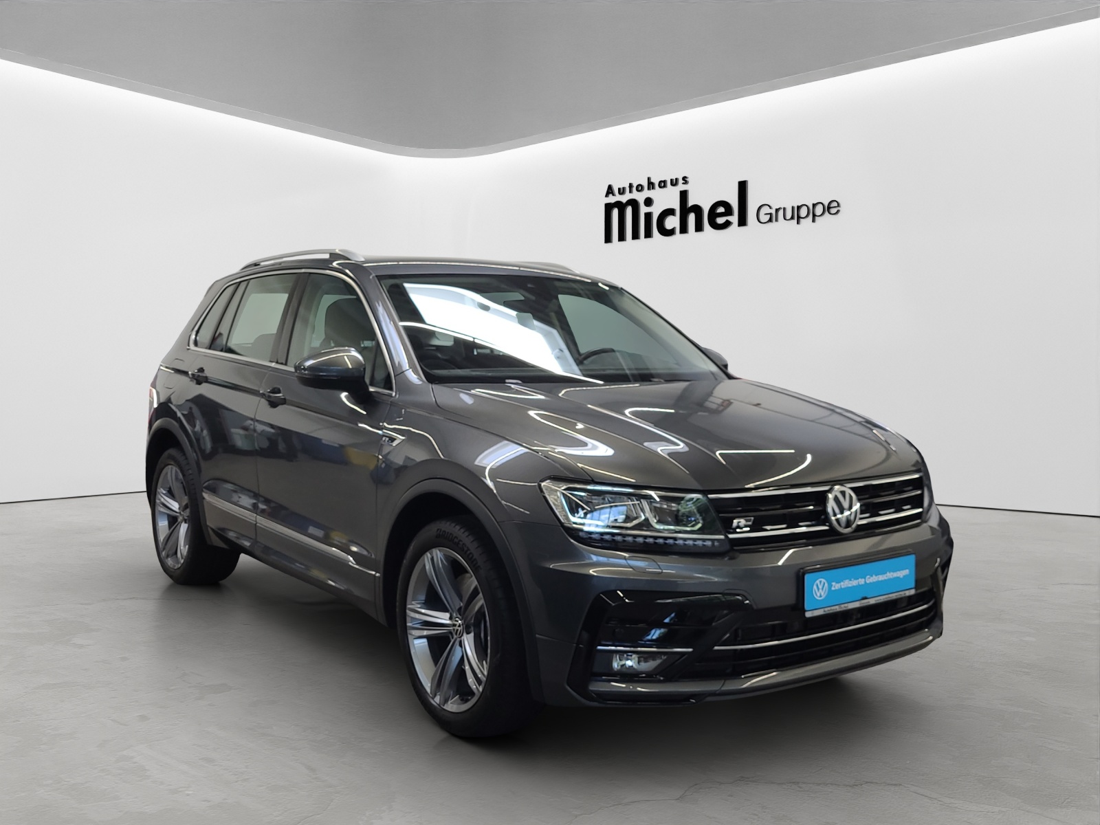 Tiguan TSI DSG 4M Highline R-Line Ext. LED ACC Navi Kamera