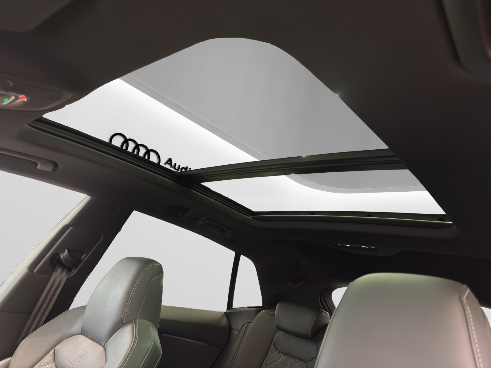 Q8 50 TDI quattro S line Black B&O AHK HuD Pano