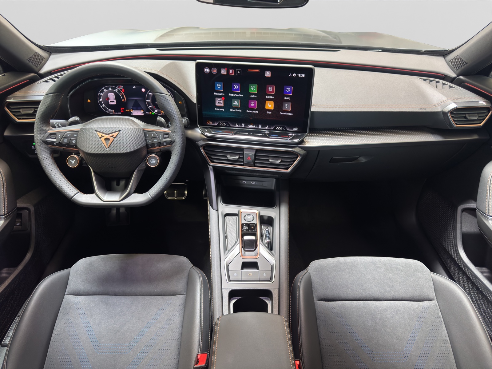 Formentor 2.5 TSI DSG 4Drive VZ5 Carbon Pano Navi