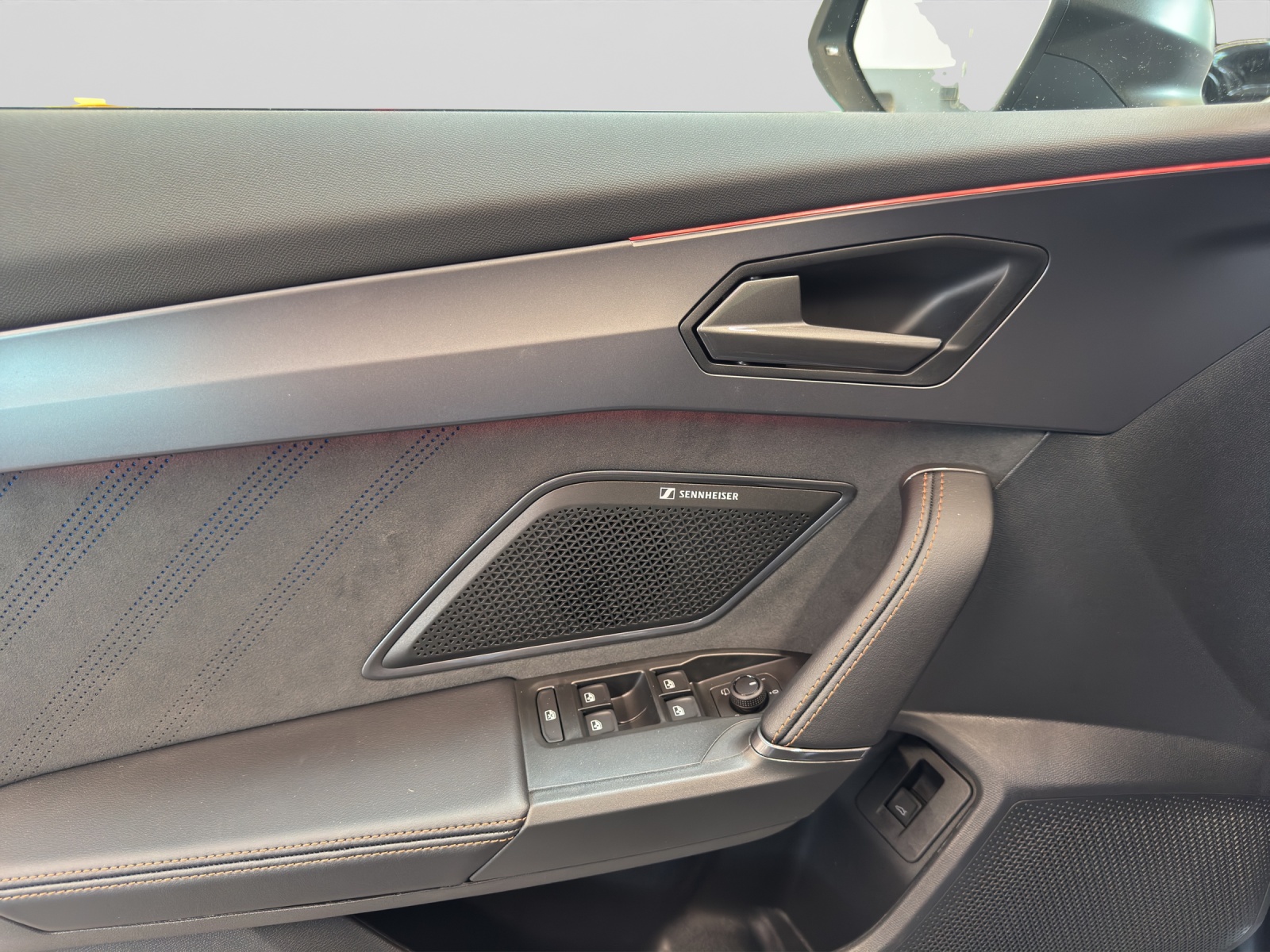 Formentor 2.5 TSI DSG 4Drive VZ5 Carbon Pano Navi