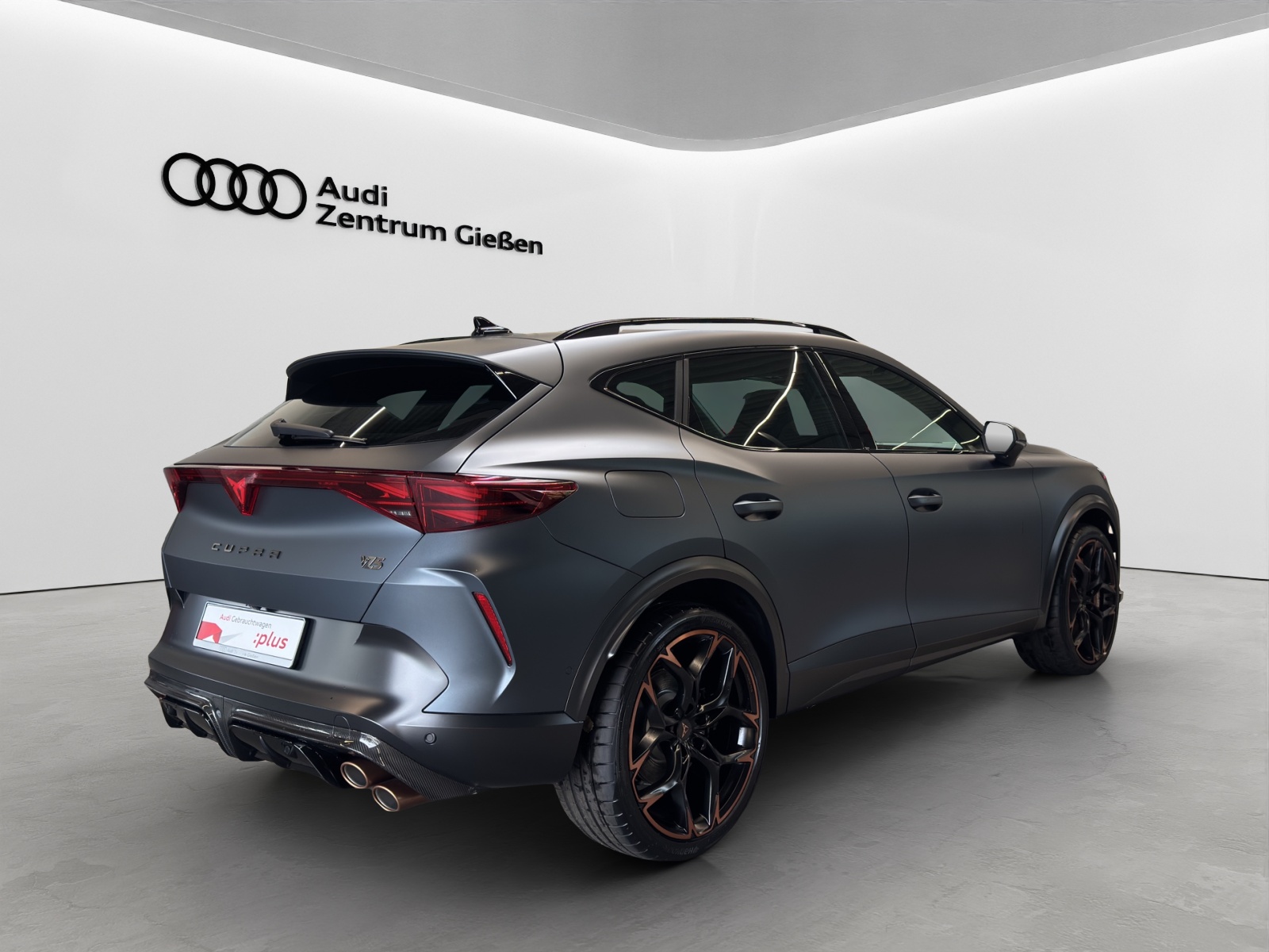 Formentor 2.5 TSI DSG 4Drive VZ5 Carbon Pano Navi