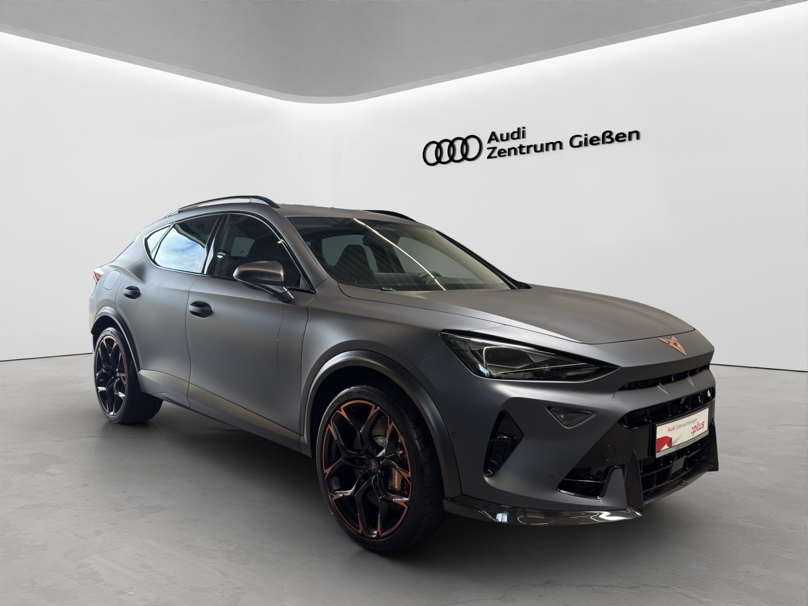 Formentor 2.5 TSI DSG 4Drive VZ5 Carbon Pano Navi
