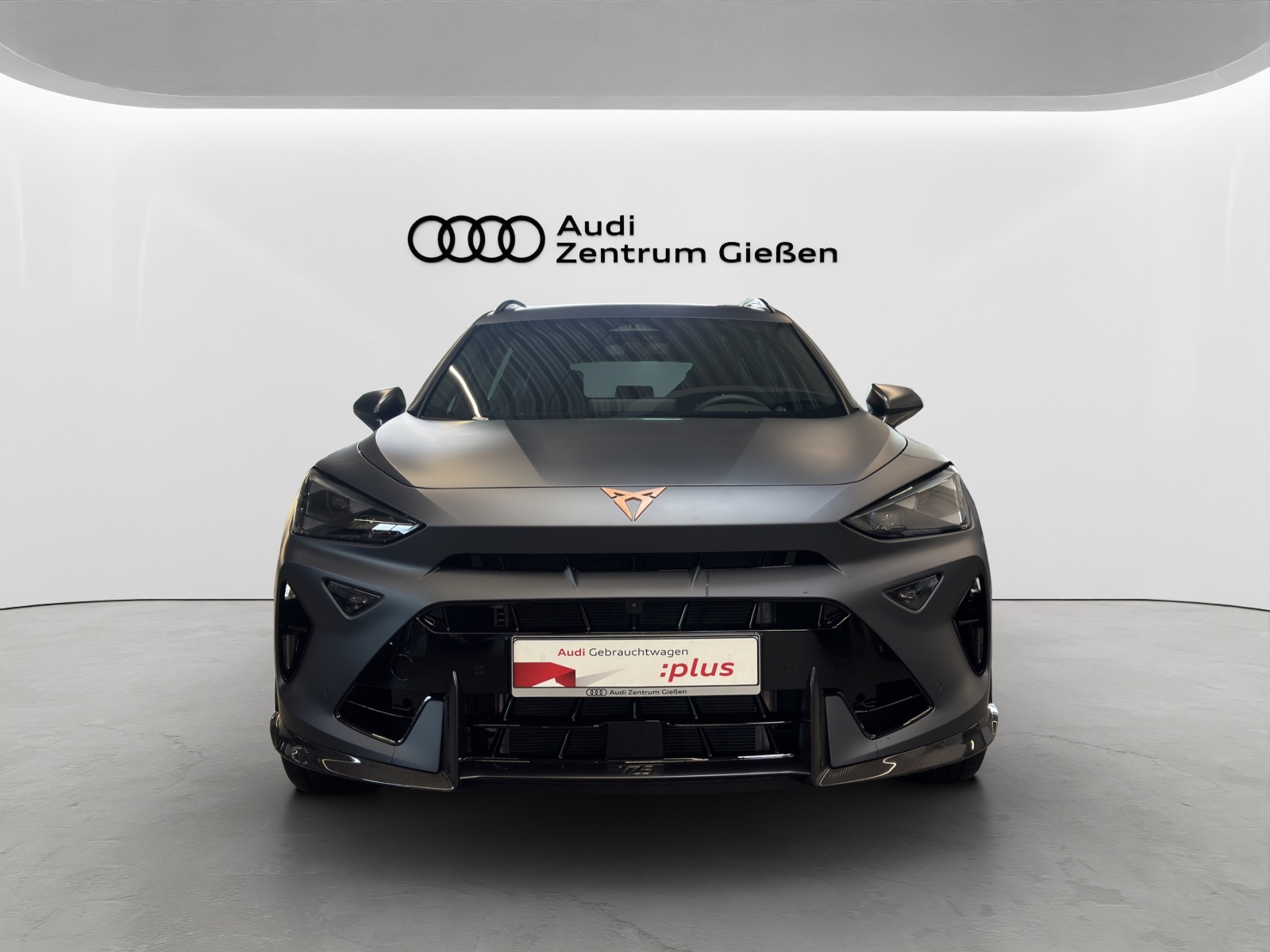 Formentor 2.5 TSI DSG 4Drive VZ5 Carbon Pano Navi