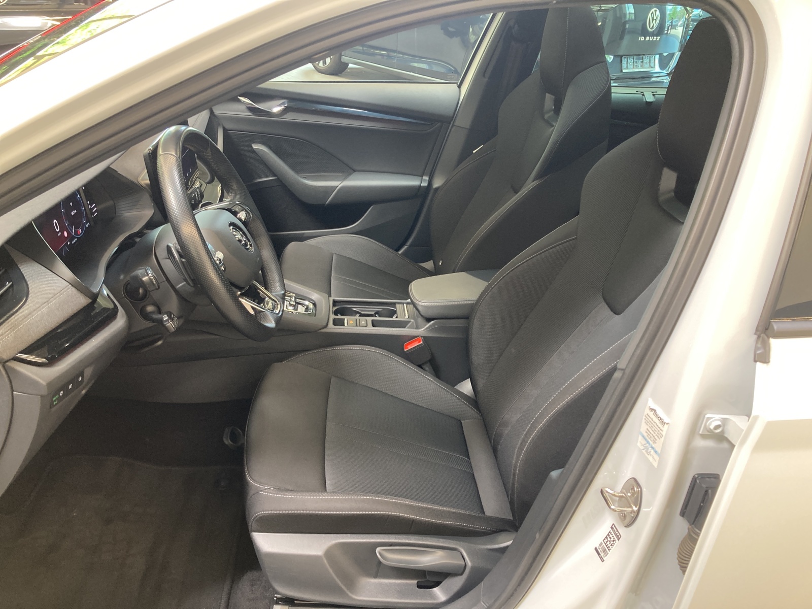 Octavia Combi TDI DSG Sportline LED-Matrix HeadUp Panodach Navi