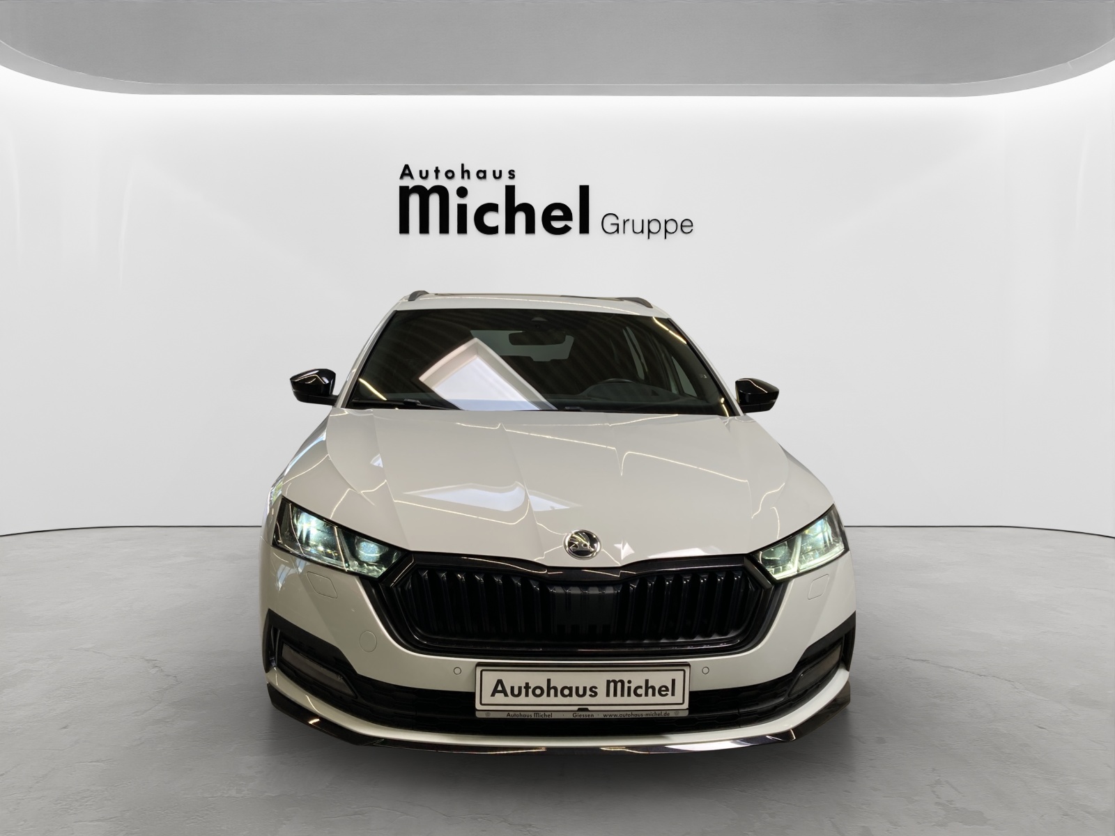 Octavia Combi TDI DSG Sportline LED-Matrix HeadUp Panodach Navi