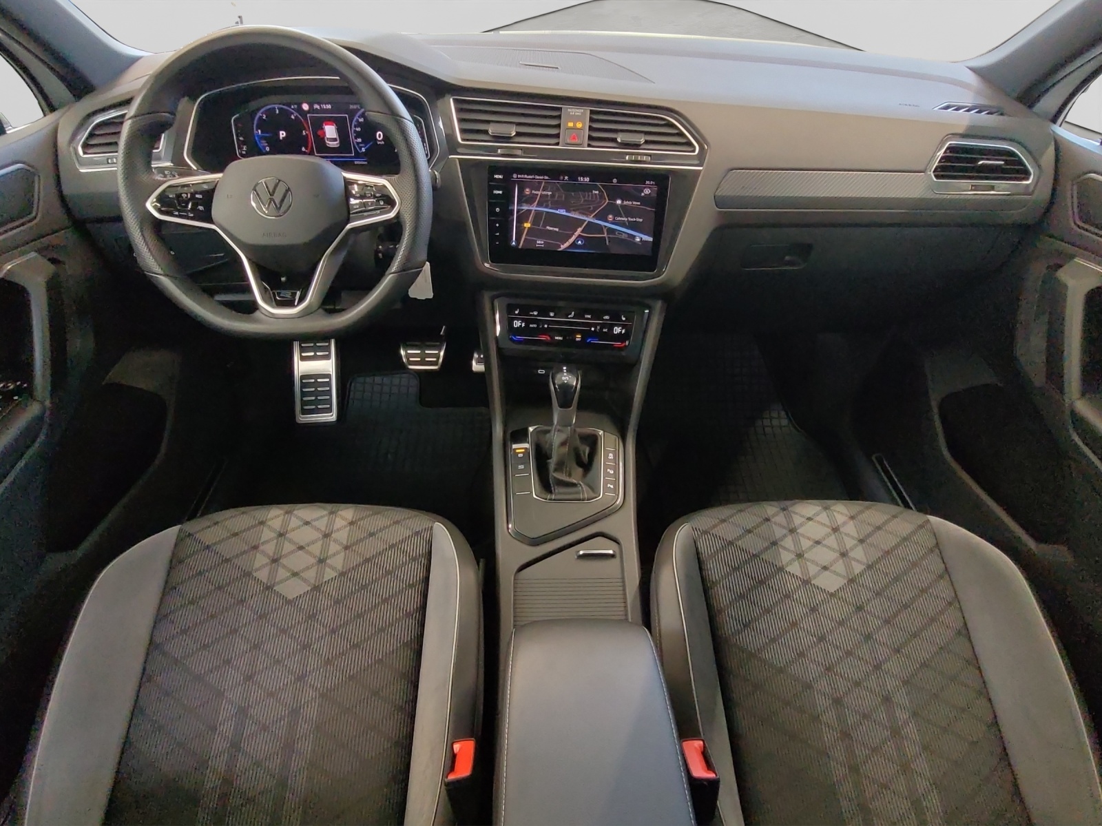 Tiguan TDI DSG R-Line LED Navi AHK Kamera