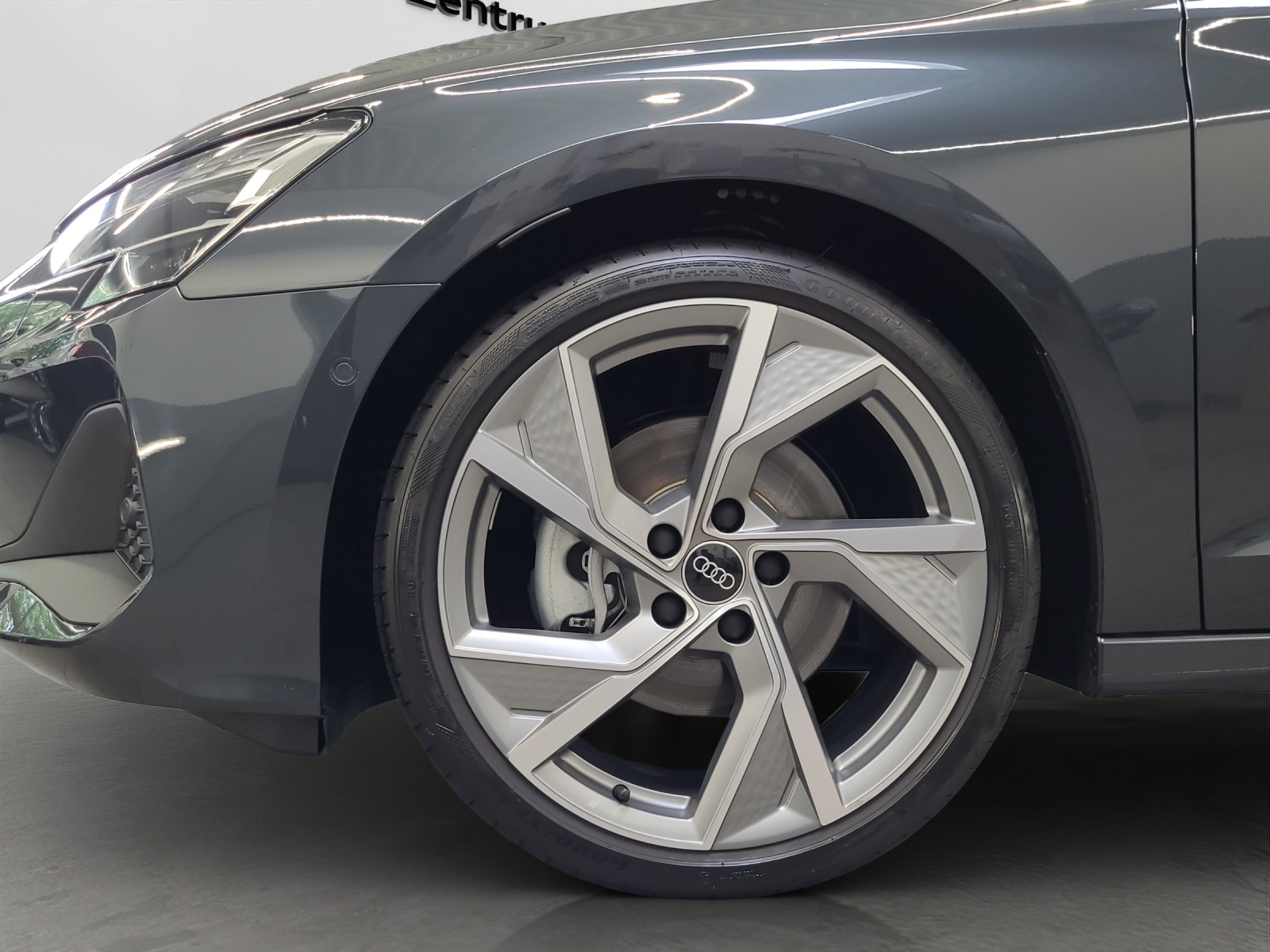 A3 Limousine TFSI AHK Assistenzpaket Navi LED