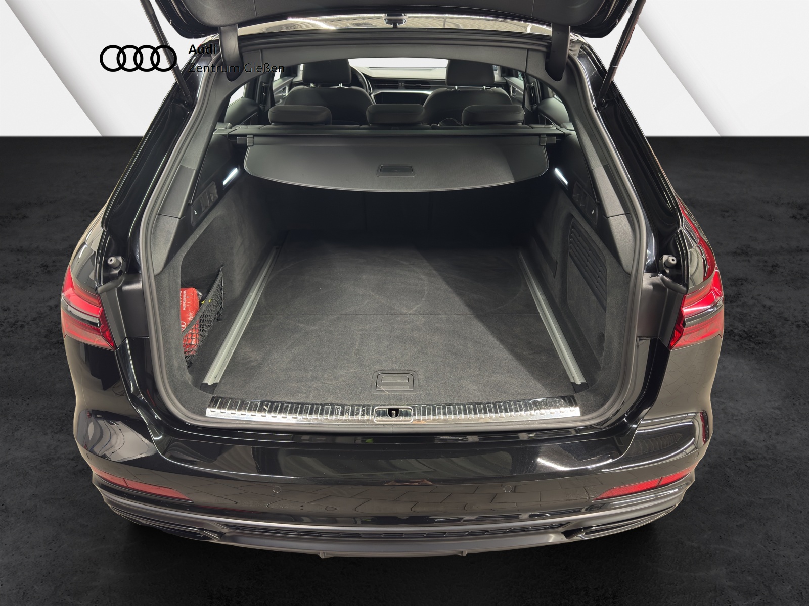 A6 Avant 40 TDI quattro S line Black AHK Pano Matrix-LED