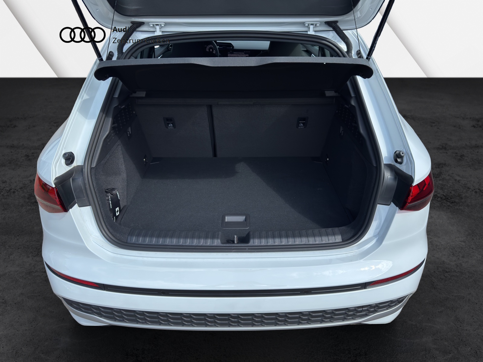 A3 Sportback 30 TDI advanced Assistenzpaket Fahren u. Parken plus