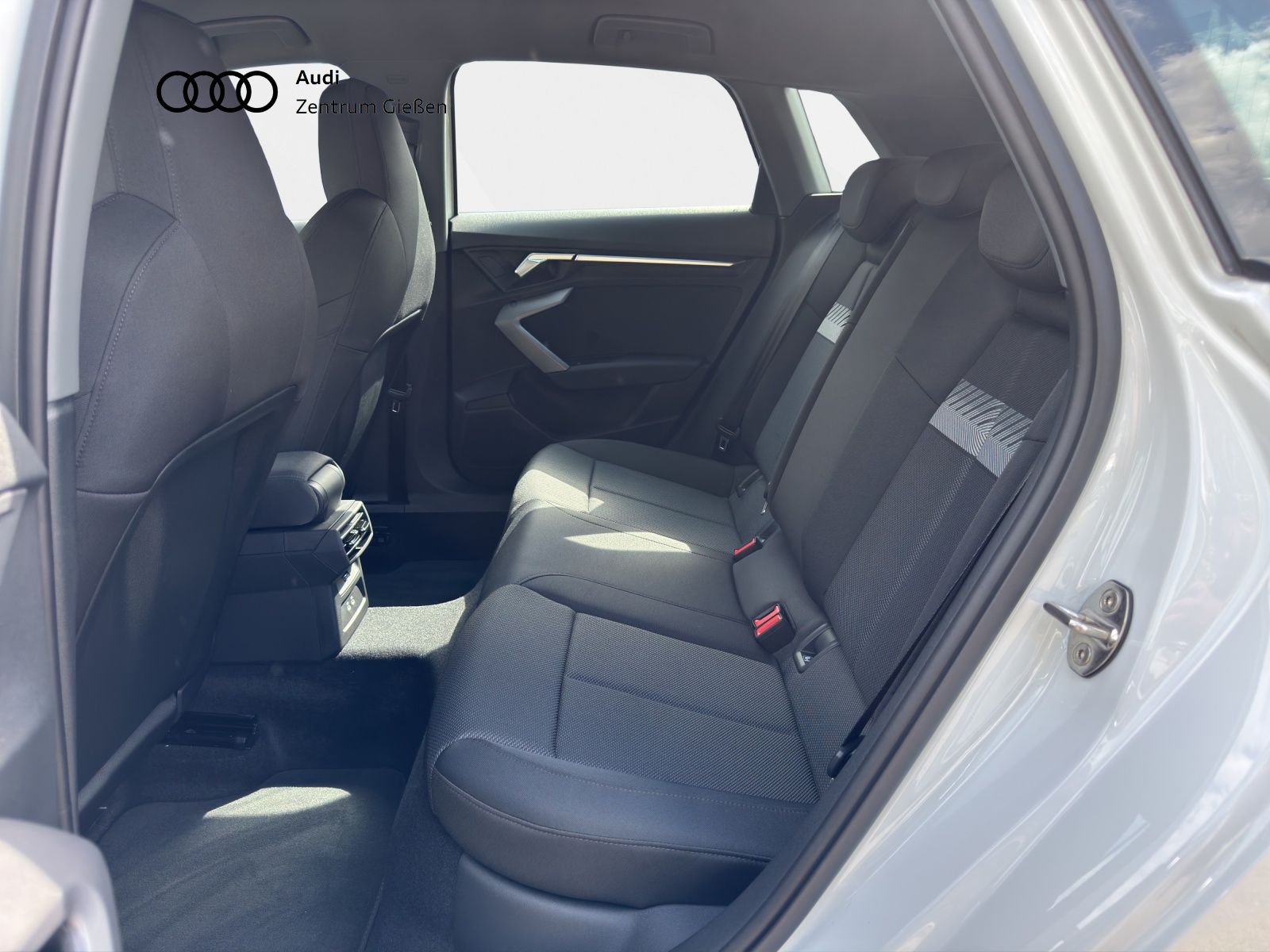 A3 Sportback 30 TDI advanced Assistenzpaket Fahren u. Parken plus