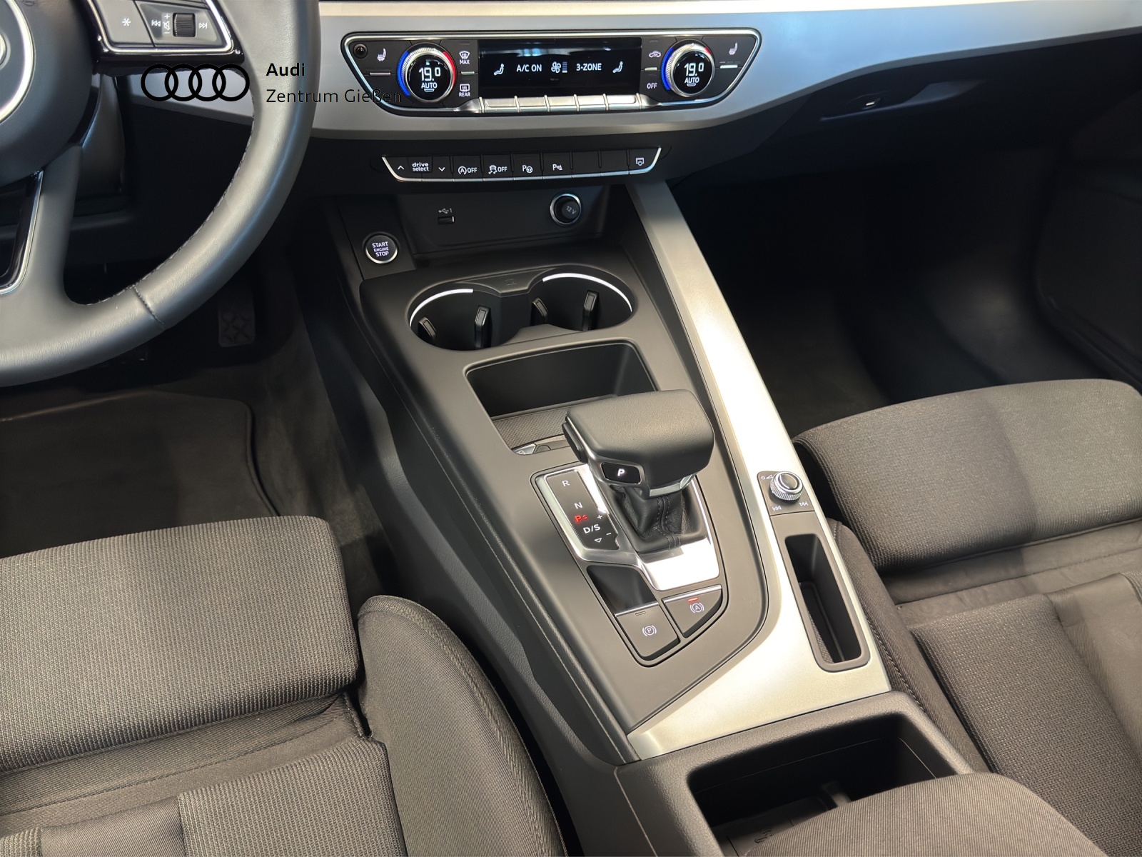 A4 Avant 40 TDI advanced HuD Businesspaket AHK MMI Navi Plus