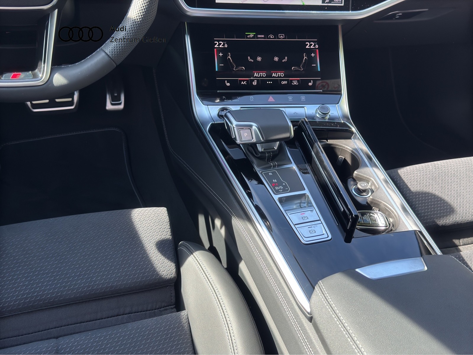 A6 Avant 55 TFSI e quattro S line Black AHK B&O Matrix-LED