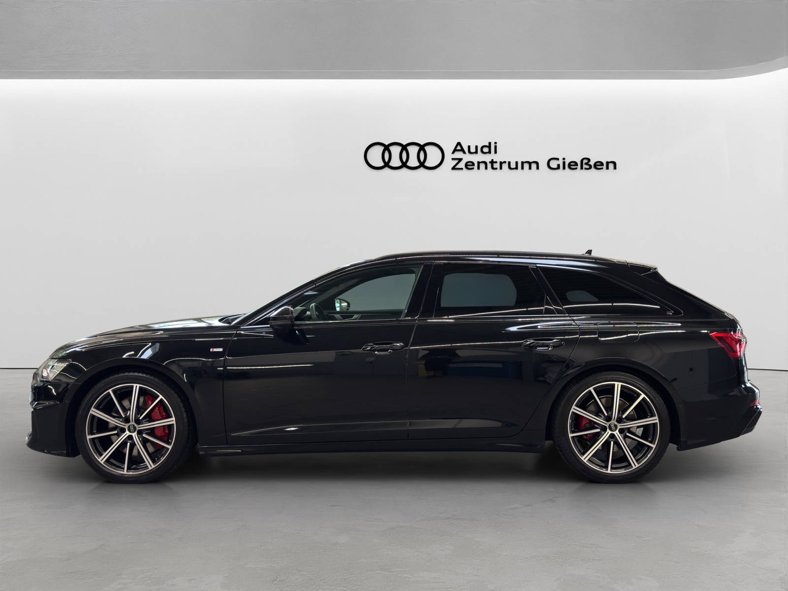 A6 Avant 55 TFSI e quattro S line Black AHK B&O Matrix-LED