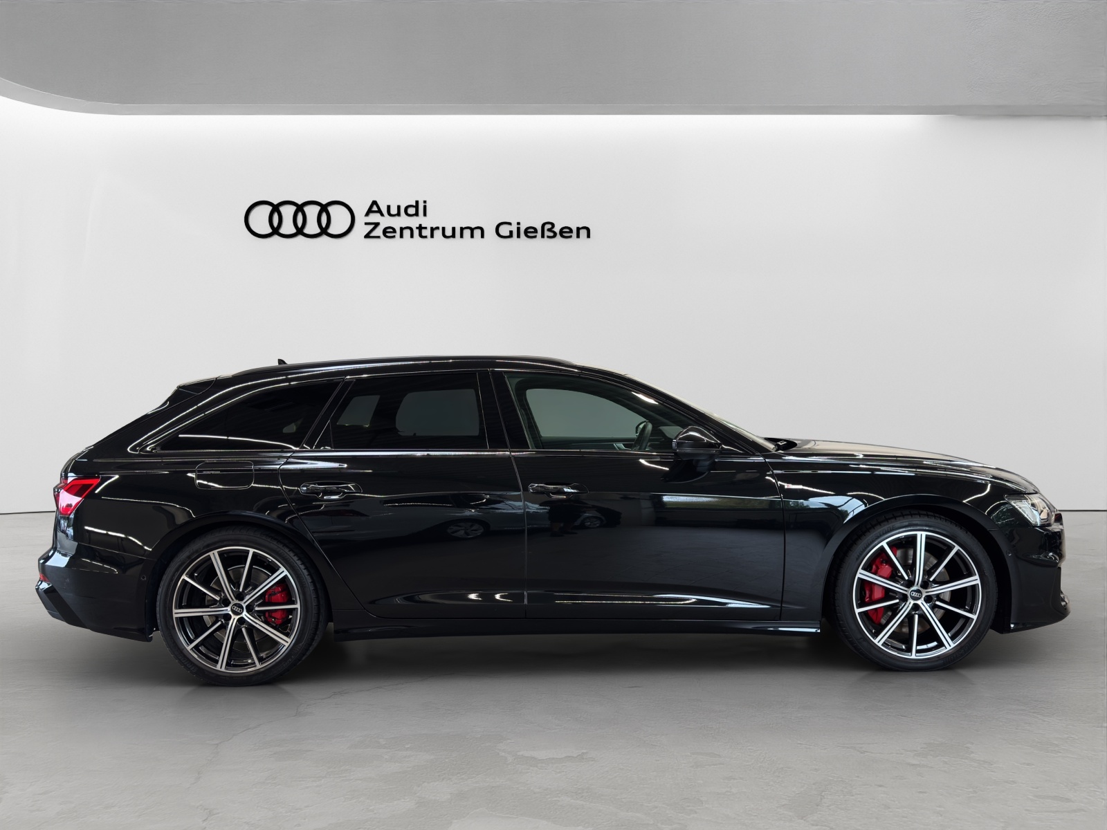 A6 Avant 55 TFSI e quattro S line Black AHK B&O Matrix-LED