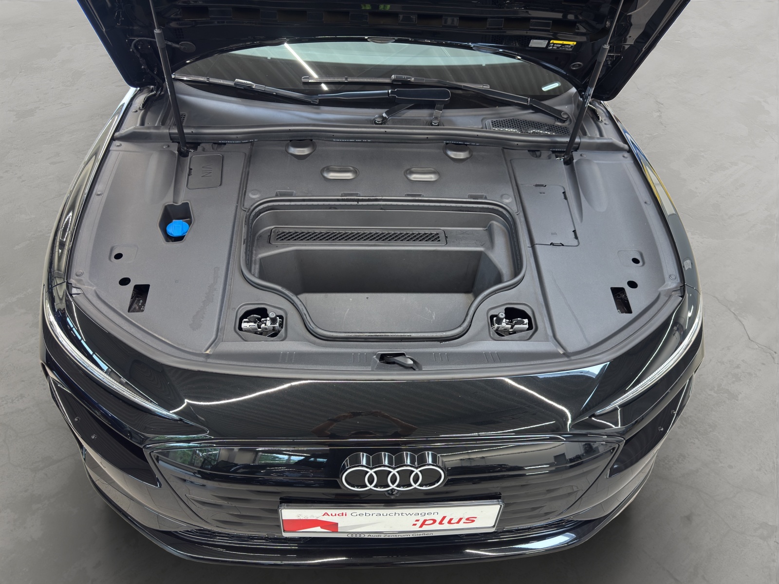 A6 e-tron Avant 210kw Tech plus AHK Navi 360°Kamera