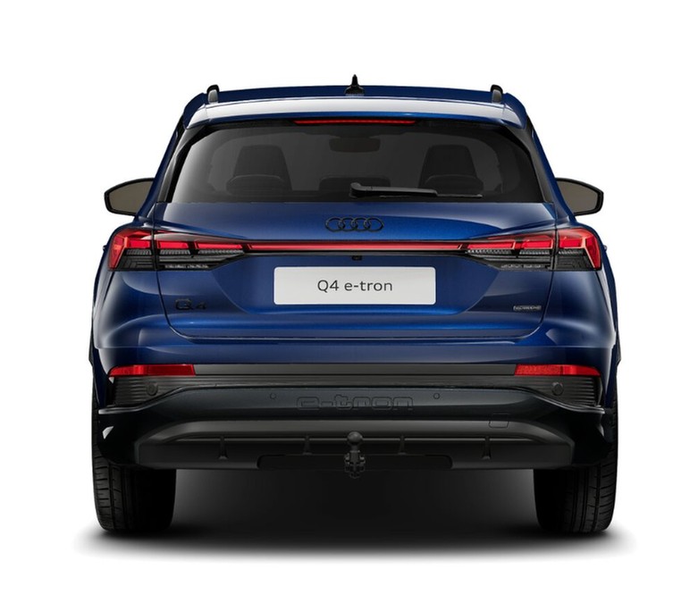 Q4 e-tron 55 quattro S line Black AHK Navi 360°Kamera
